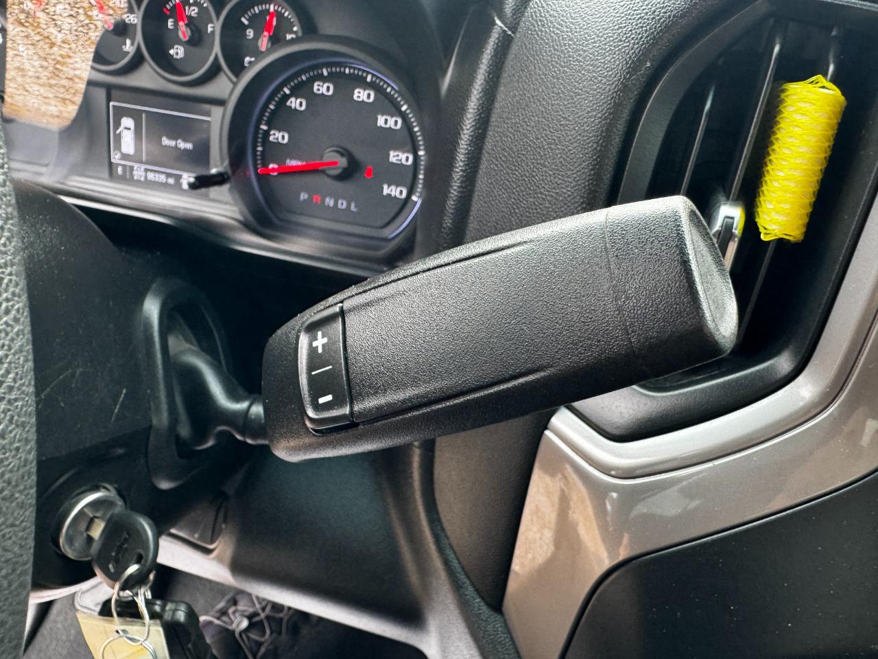 Chevrolet Silverado 1500 4WD Crew Cab 147" Custom Trail Boss 2019