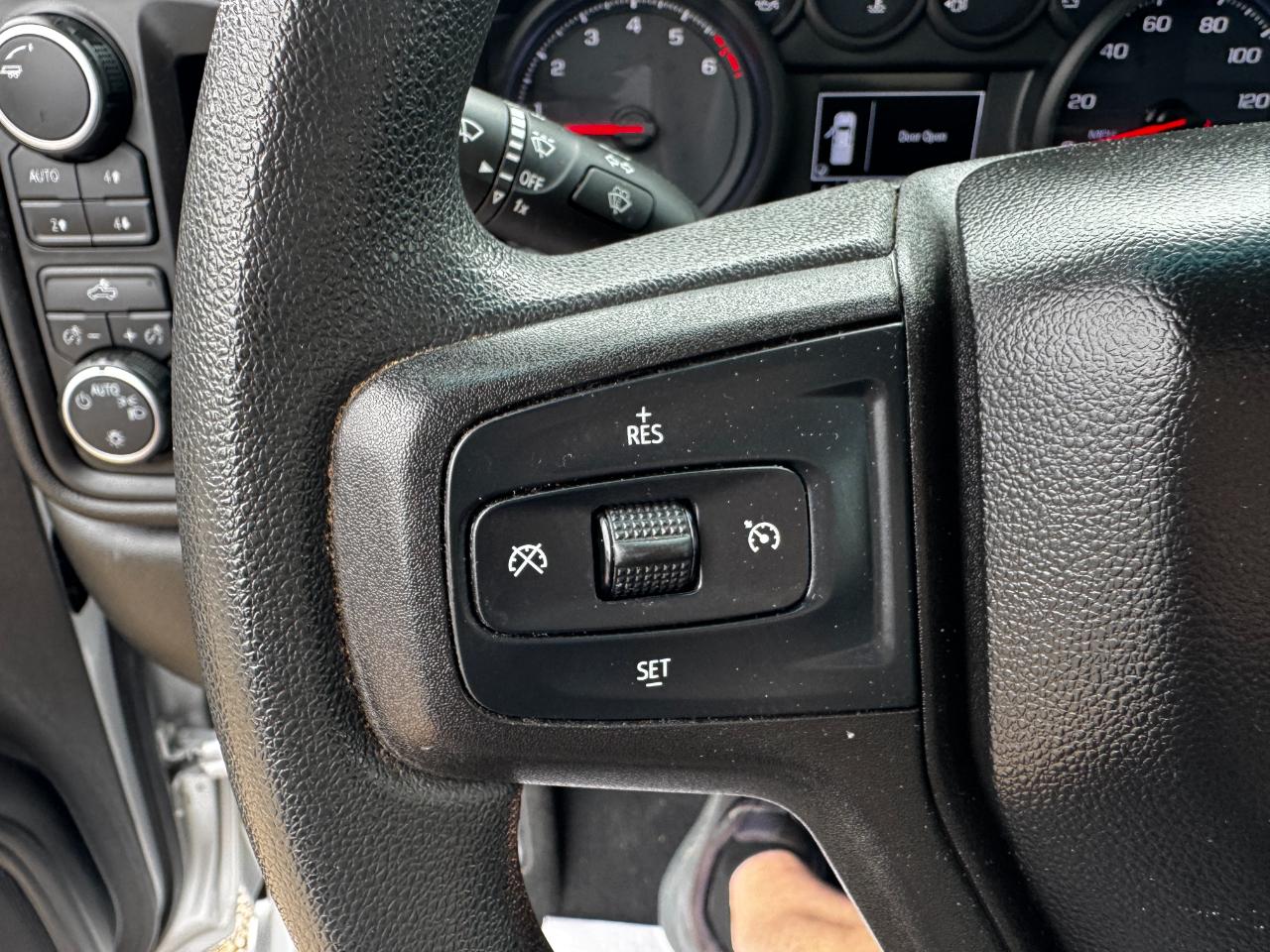 Chevrolet Silverado 1500 4WD Crew Cab 147" Custom Trail Boss 2019