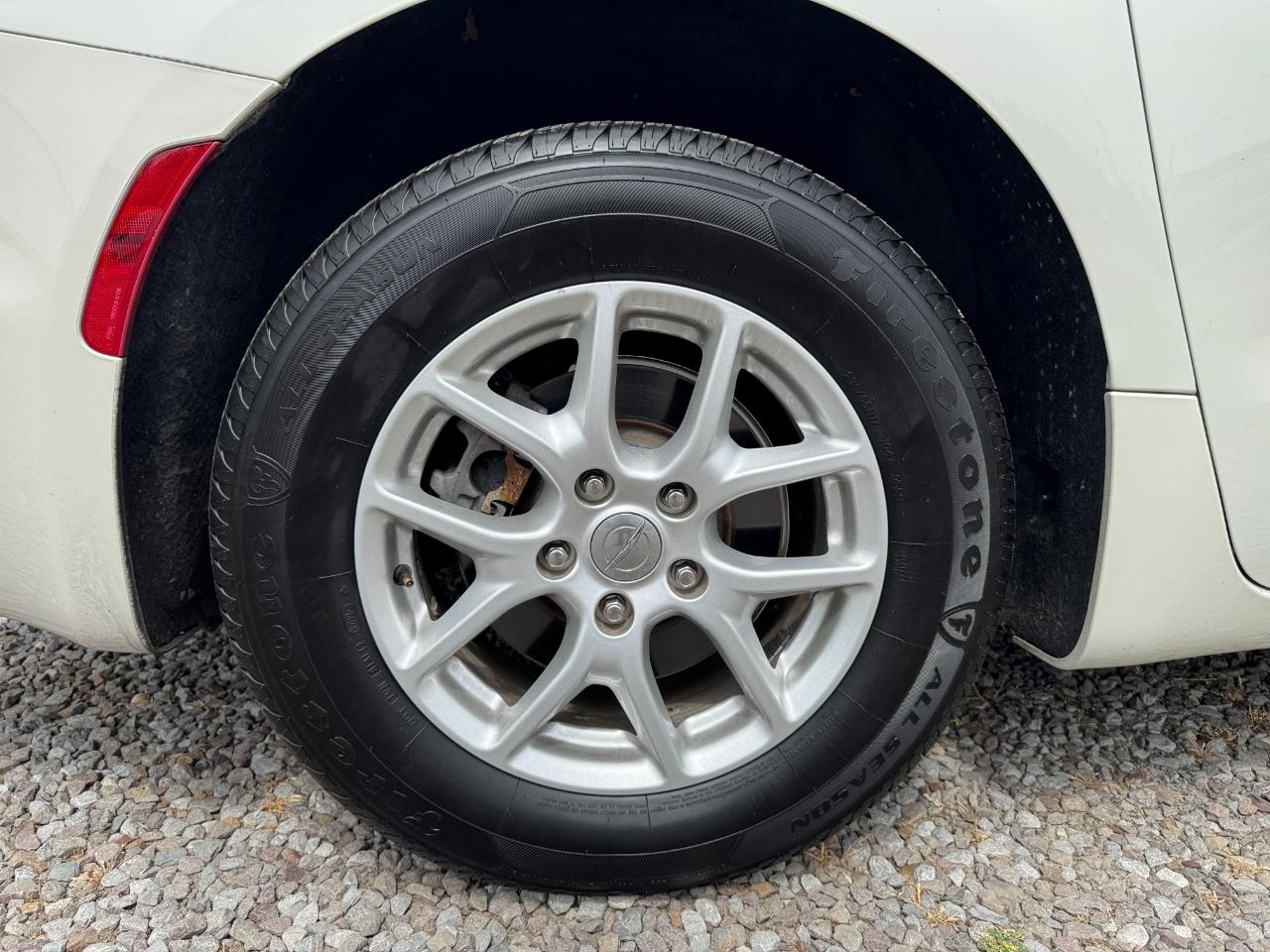 Chrysler Pacifica Touring FWD 2020