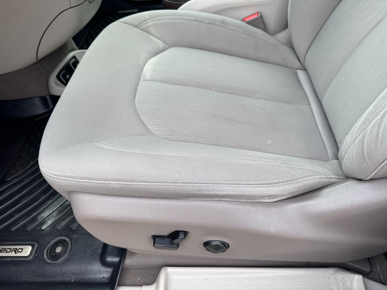 Chrysler Pacifica Touring FWD 2020