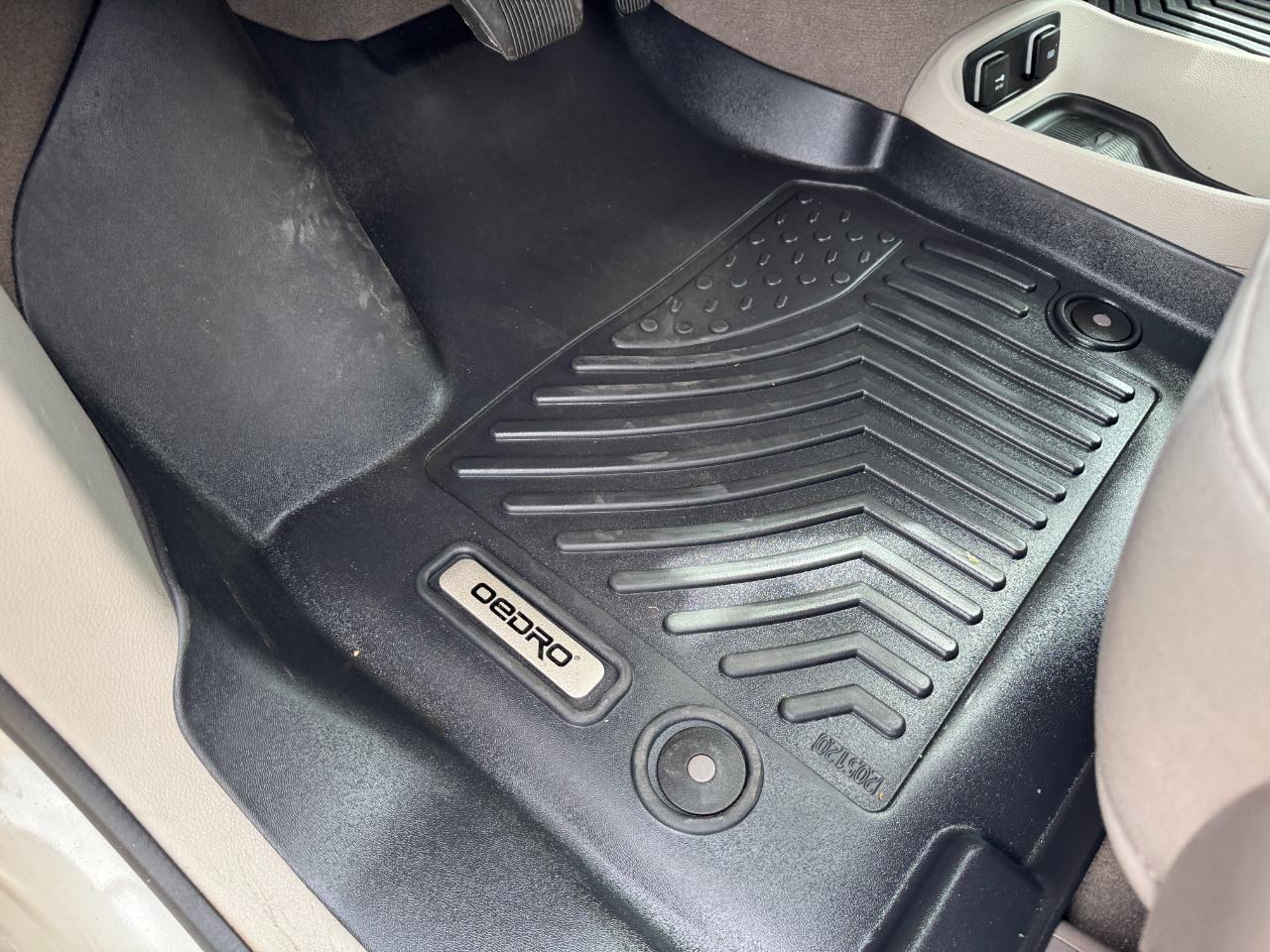 Chrysler Pacifica Touring FWD 2020