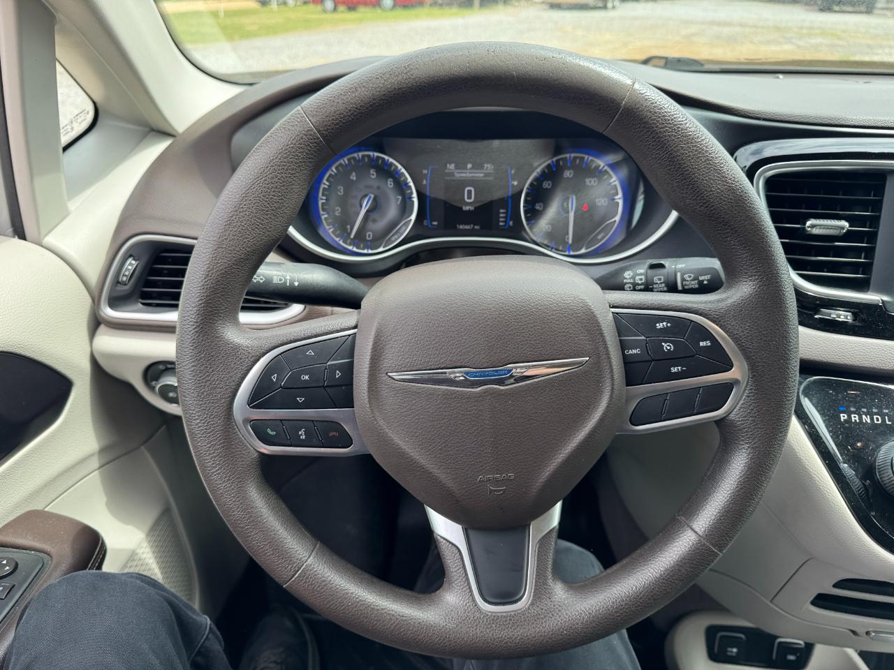 Chrysler Pacifica Touring FWD 2020