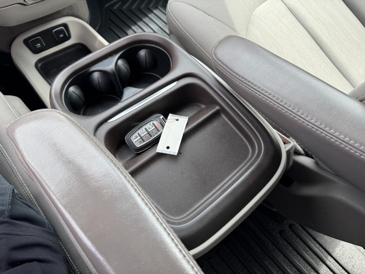 Chrysler Pacifica Touring FWD 2020