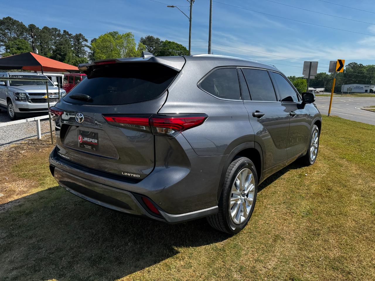 Toyota Highlander Limited FWD (Natl) 2023
