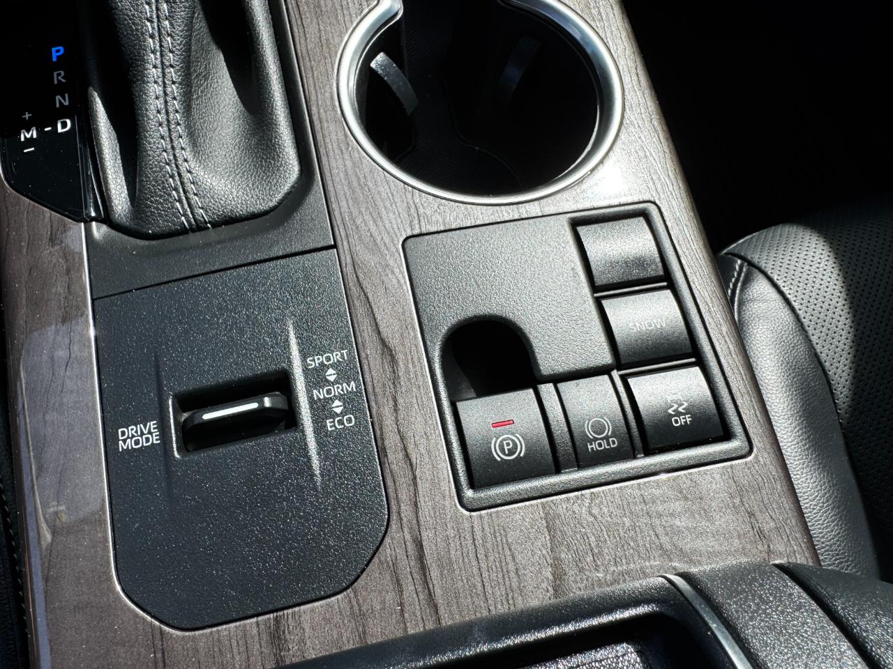 Toyota Highlander Limited FWD (Natl) 2023