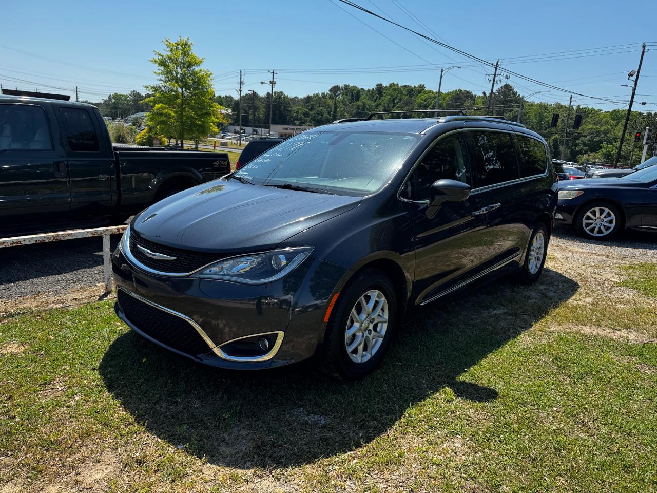 Chrysler Pacifica Touring L FWD 2020