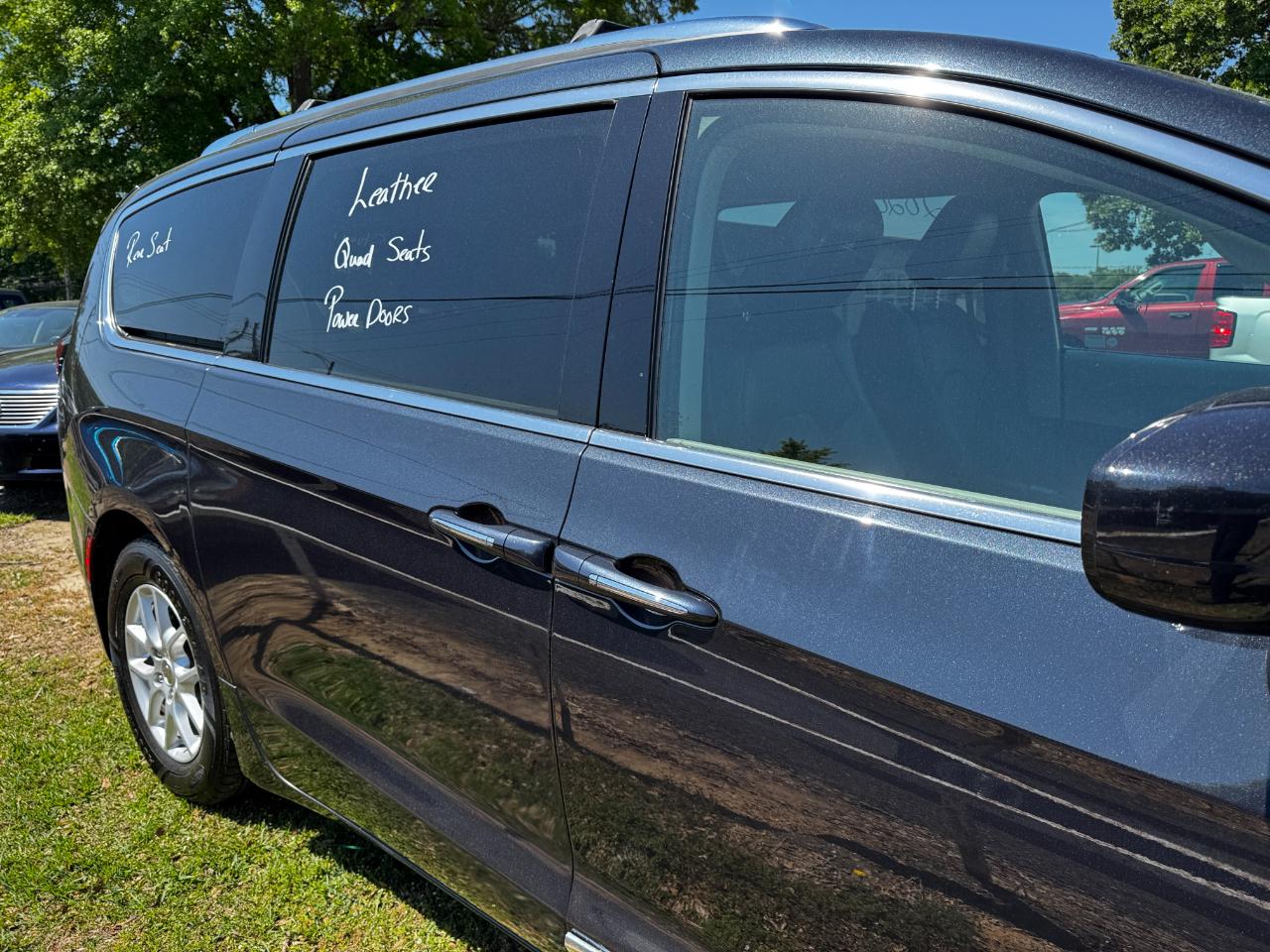 Chrysler Pacifica Touring L FWD 2020