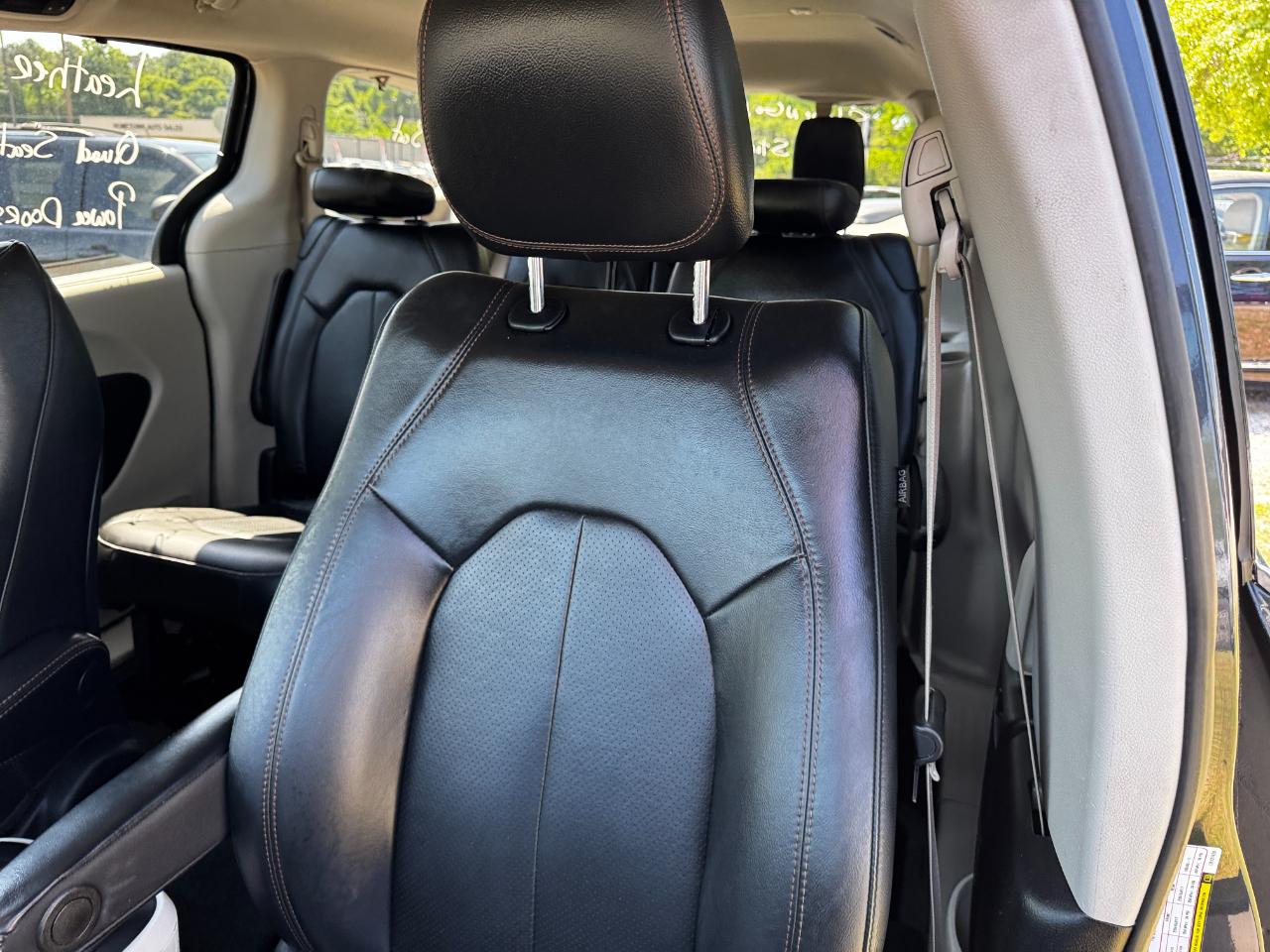 Chrysler Pacifica Touring L FWD 2020