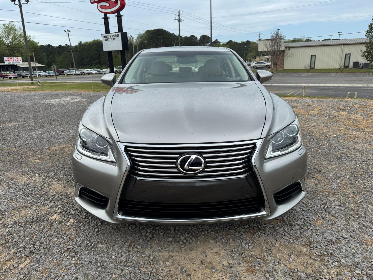 Lexus LS 460 4dr Sdn RWD 2016