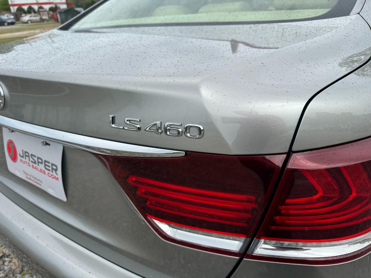 Lexus LS 460 4dr Sdn RWD 2016