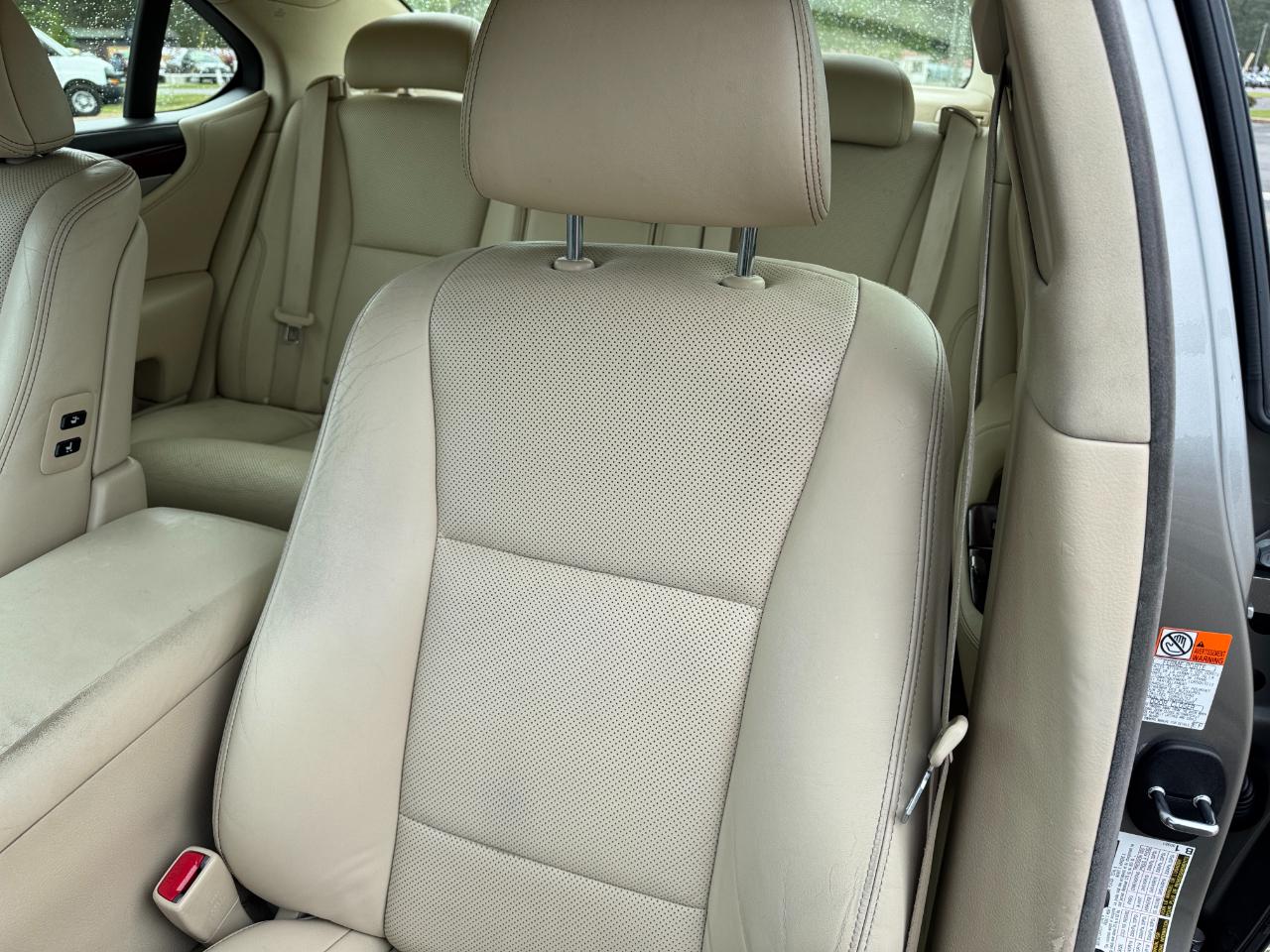 Lexus LS 460 4dr Sdn RWD 2016