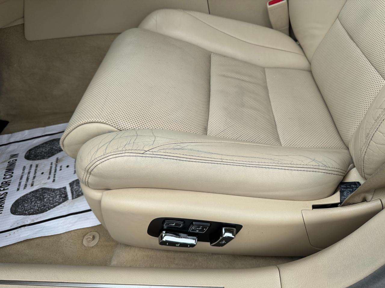 Lexus LS 460 4dr Sdn RWD 2016