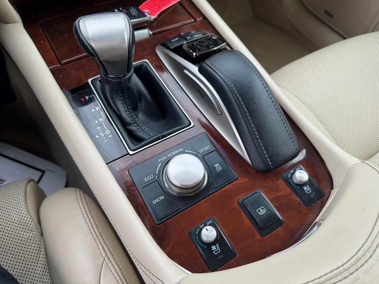 Lexus LS 460 4dr Sdn RWD 2016