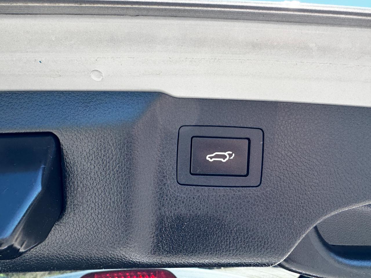 Hyundai Santa Fe FWD 4dr Limited 2013