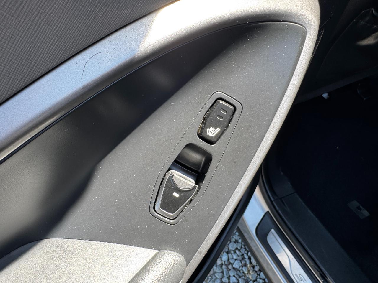 Hyundai Santa Fe FWD 4dr Limited 2013