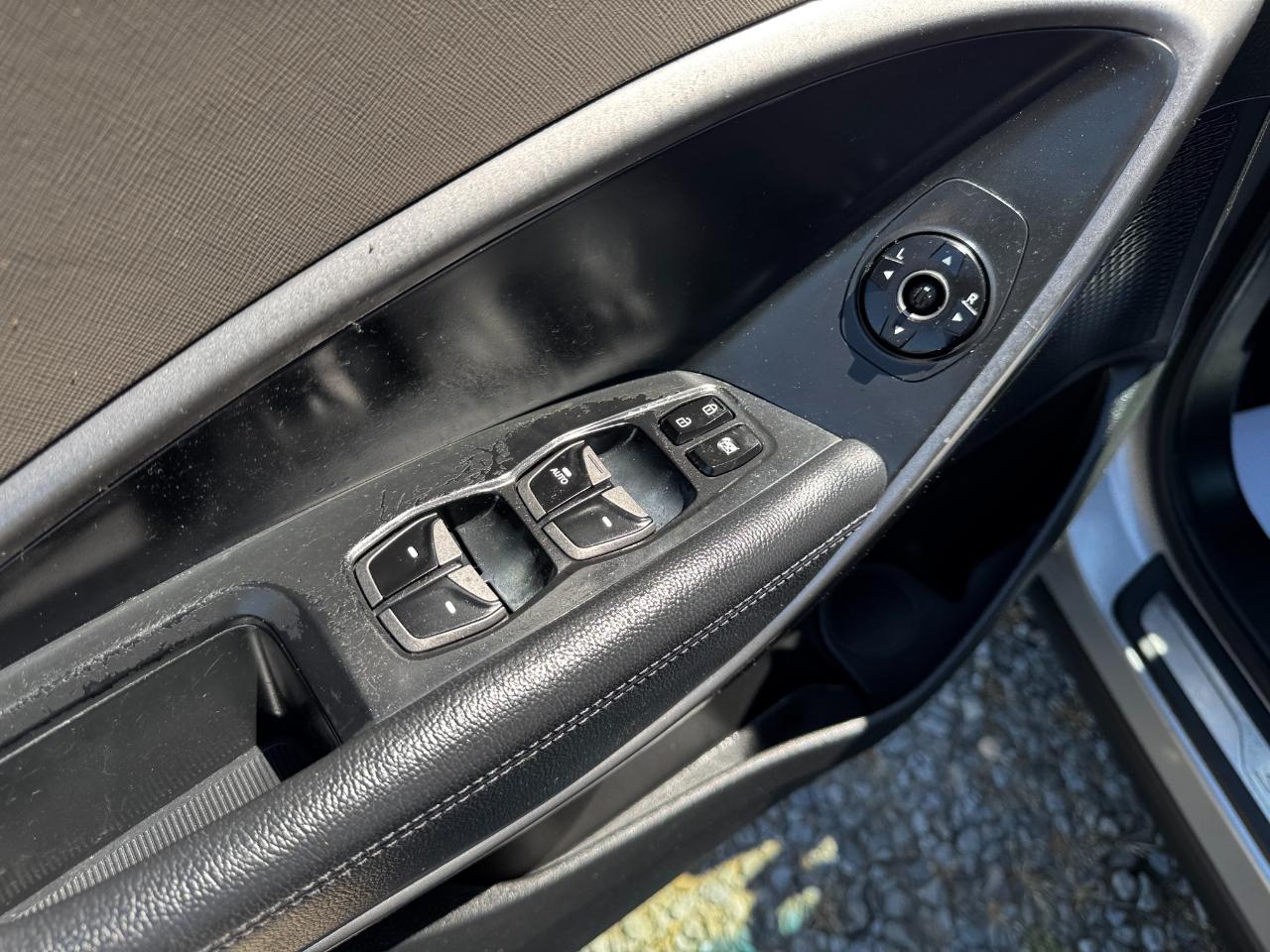 Hyundai Santa Fe FWD 4dr Limited 2013