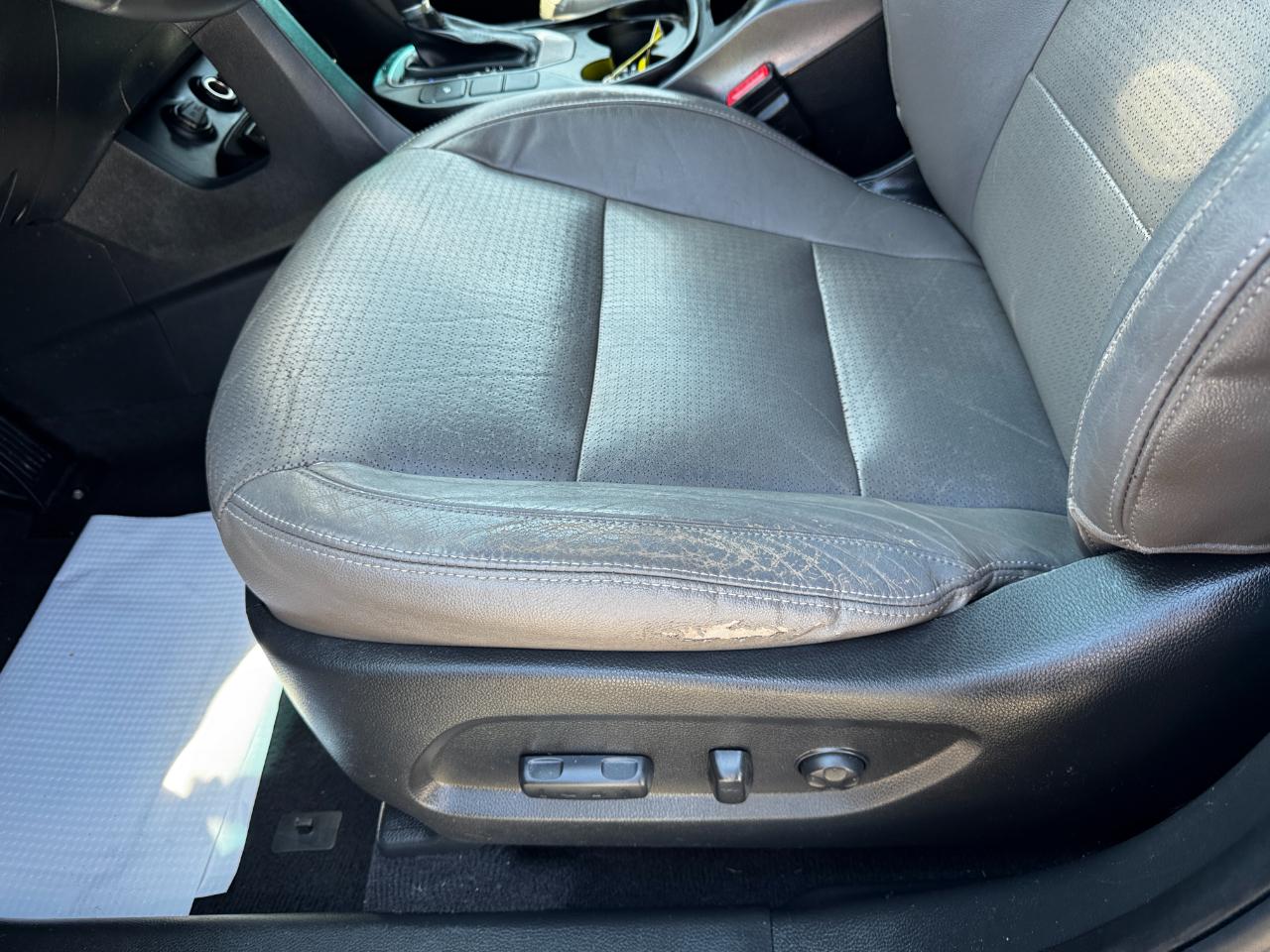 Hyundai Santa Fe FWD 4dr Limited 2013