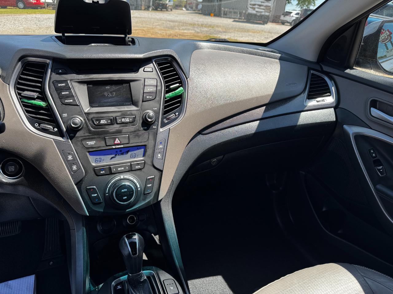 Hyundai Santa Fe FWD 4dr Limited 2013