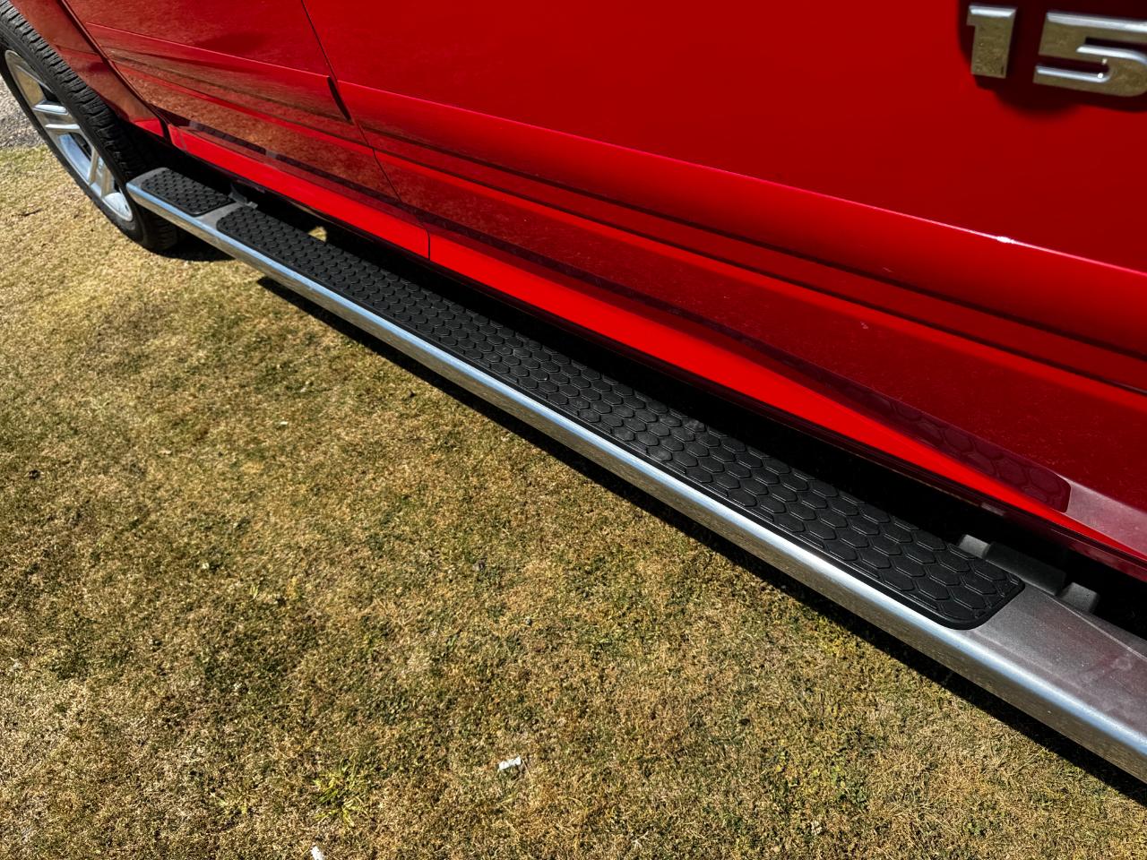 RAM 1500 Lone Star Silver 4x2 Crew Cab 5'7" Box 2018