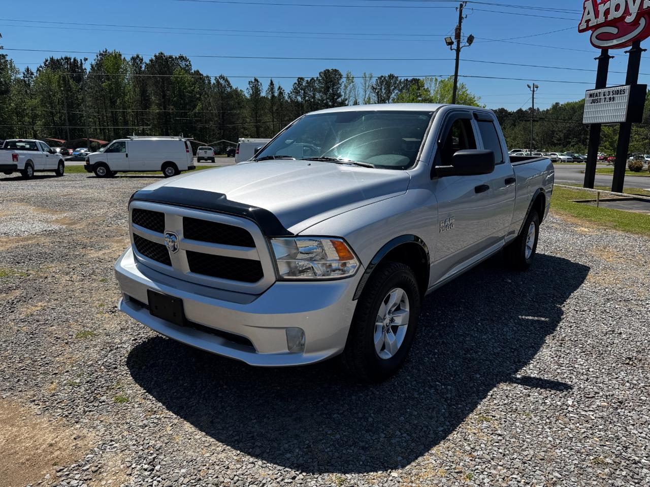 RAM 1500 Express 4x4 Quad Cab 6'4" Box 2018
