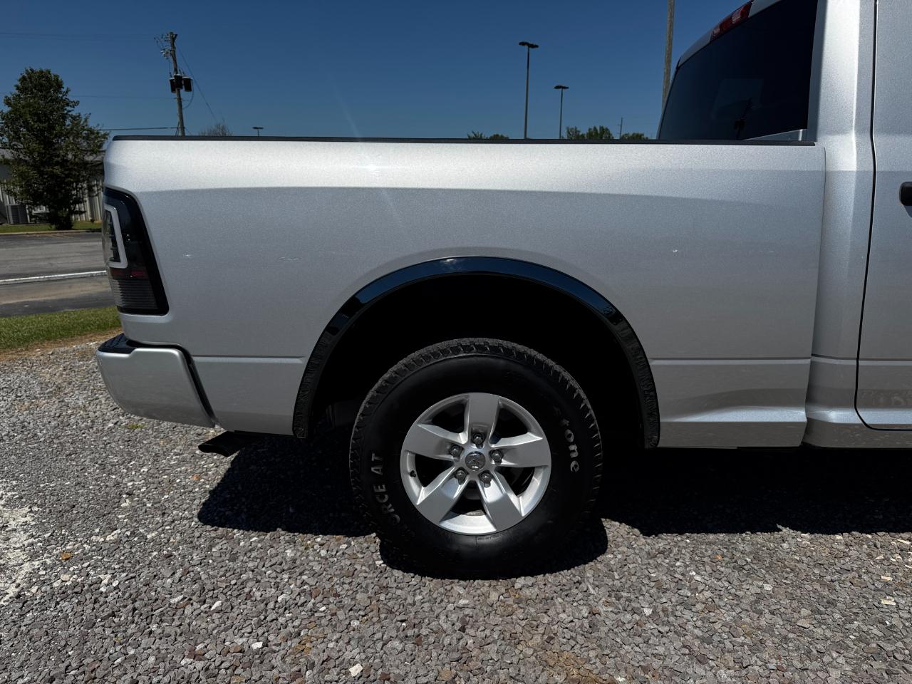 RAM 1500 Express 4x4 Quad Cab 6'4" Box 2018