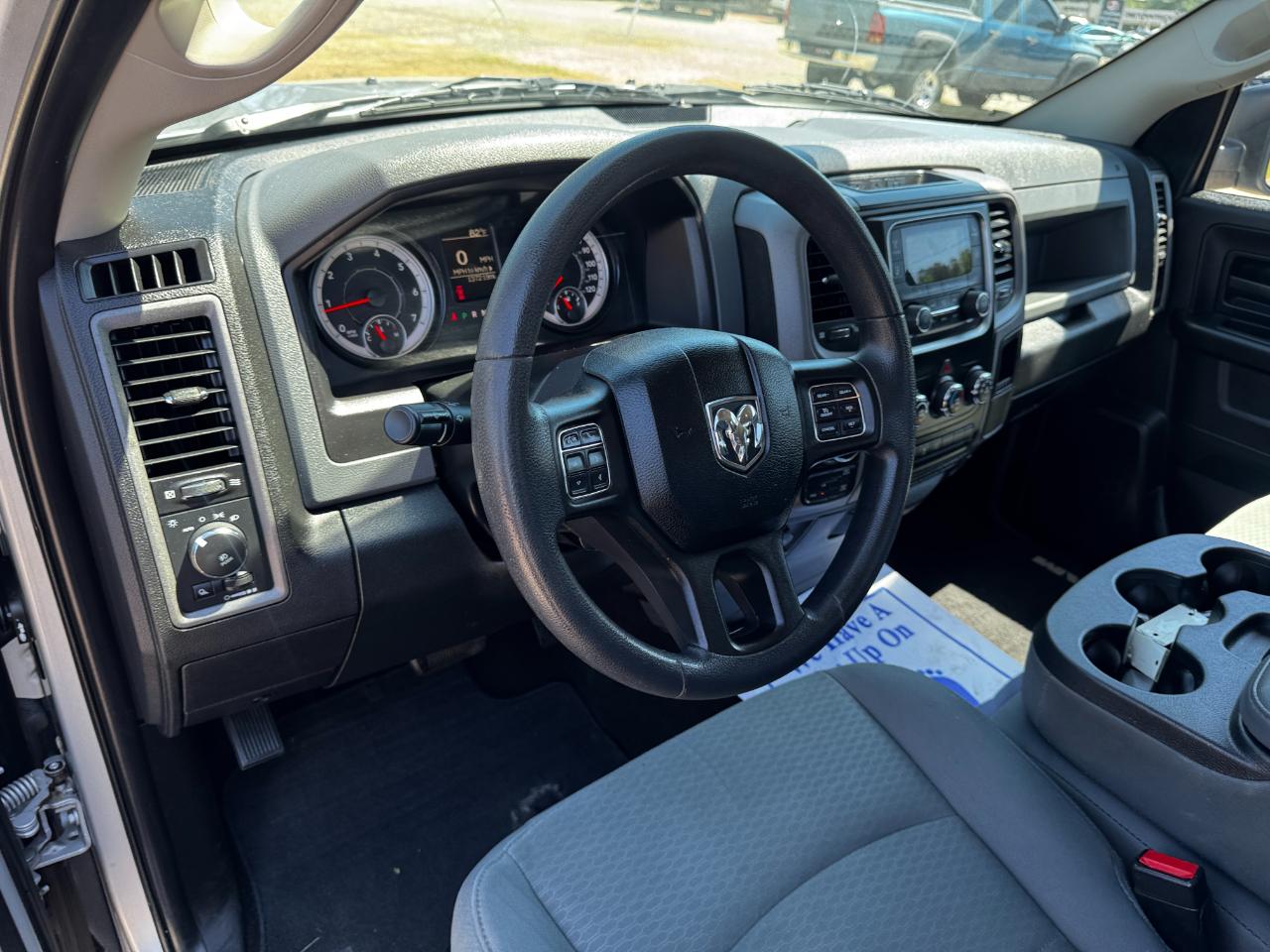 RAM 1500 Express 4x4 Quad Cab 6'4" Box 2018