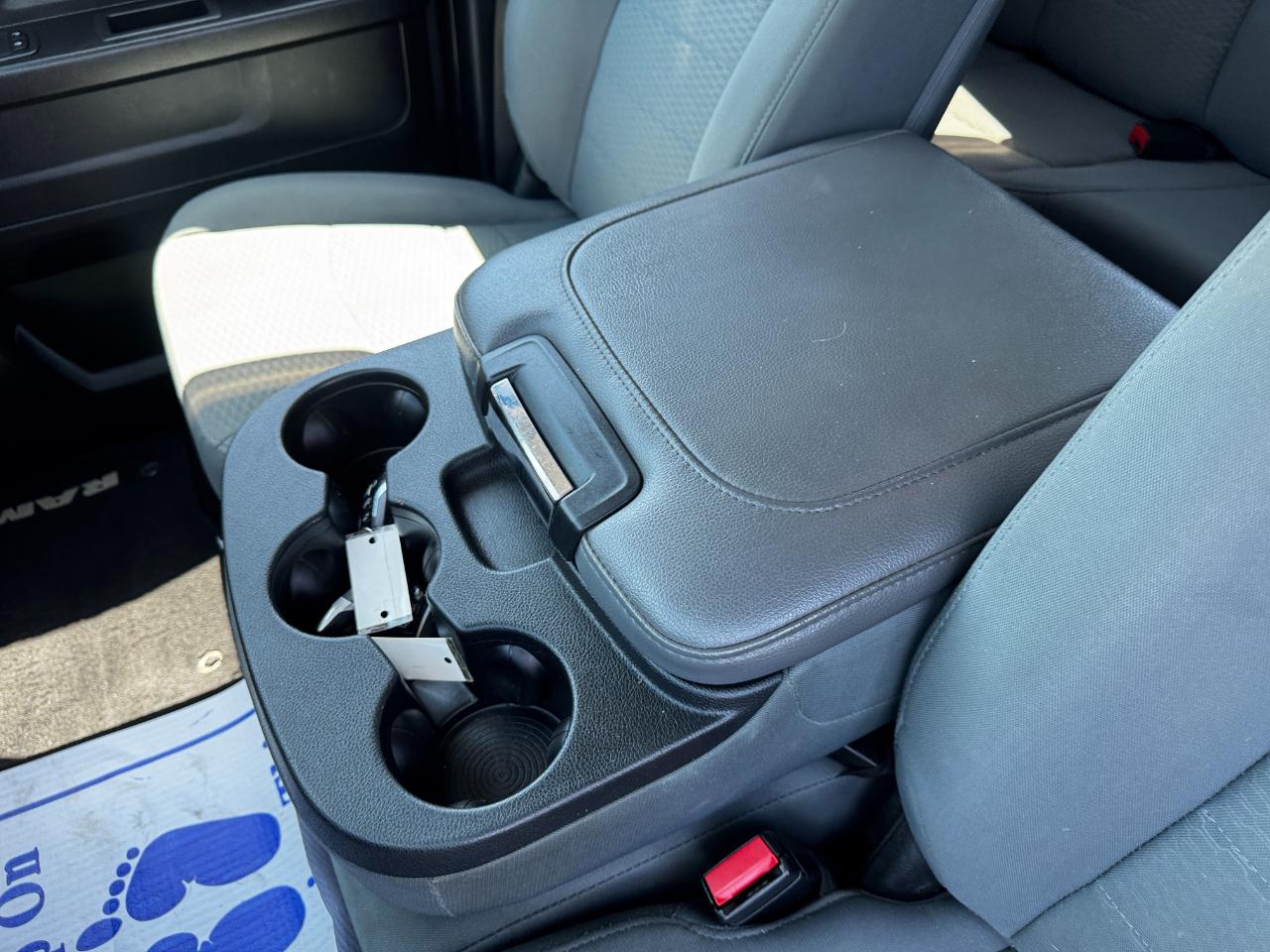 RAM 1500 Express 4x4 Quad Cab 6'4" Box 2018