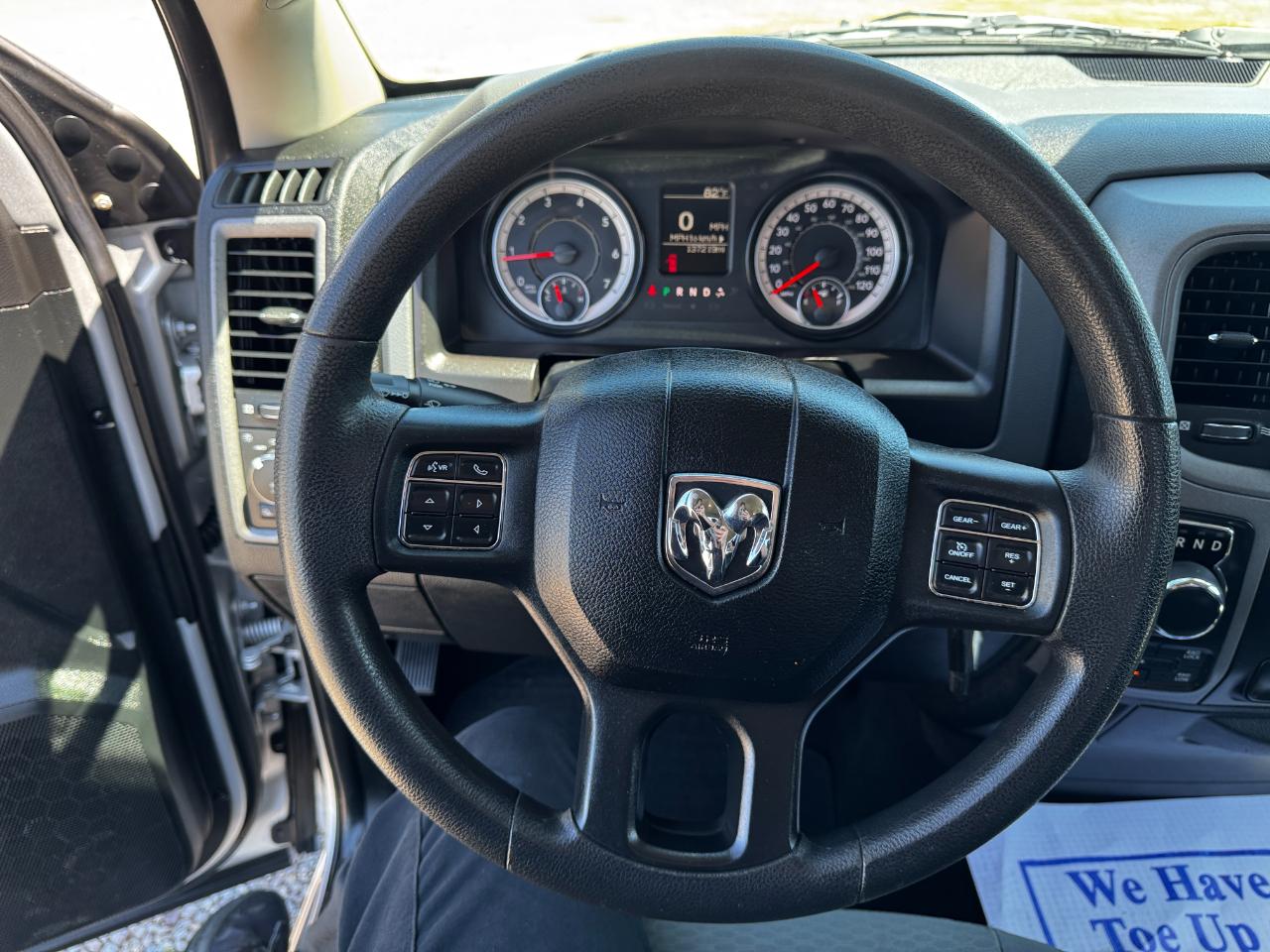 RAM 1500 Express 4x4 Quad Cab 6'4" Box 2018