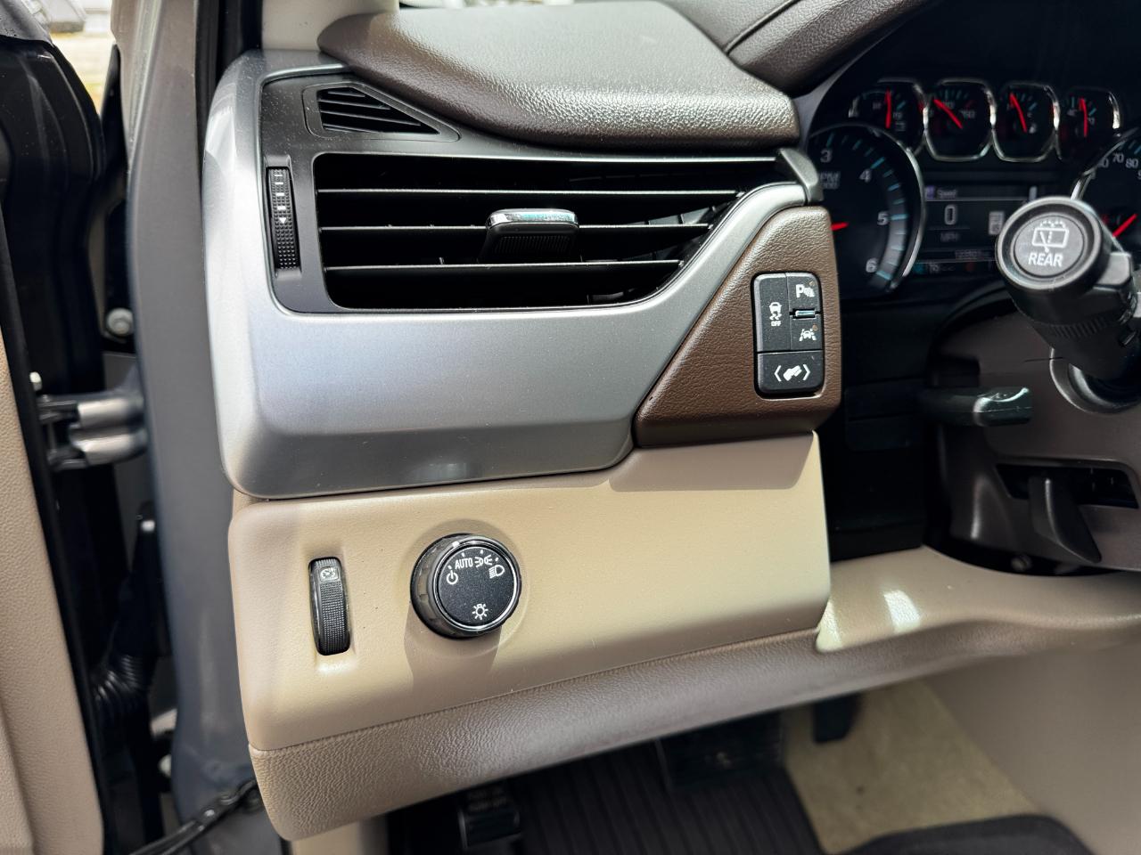 Chevrolet Tahoe 2WD 4dr LT 2017