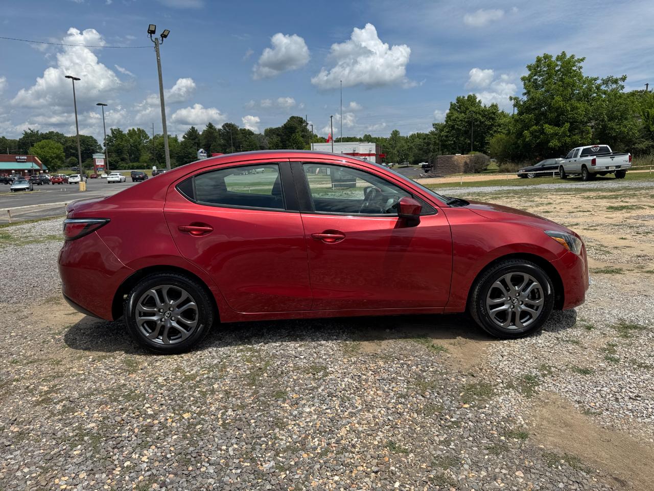 Toyota Yaris Sedan LE Auto (Natl) 2019