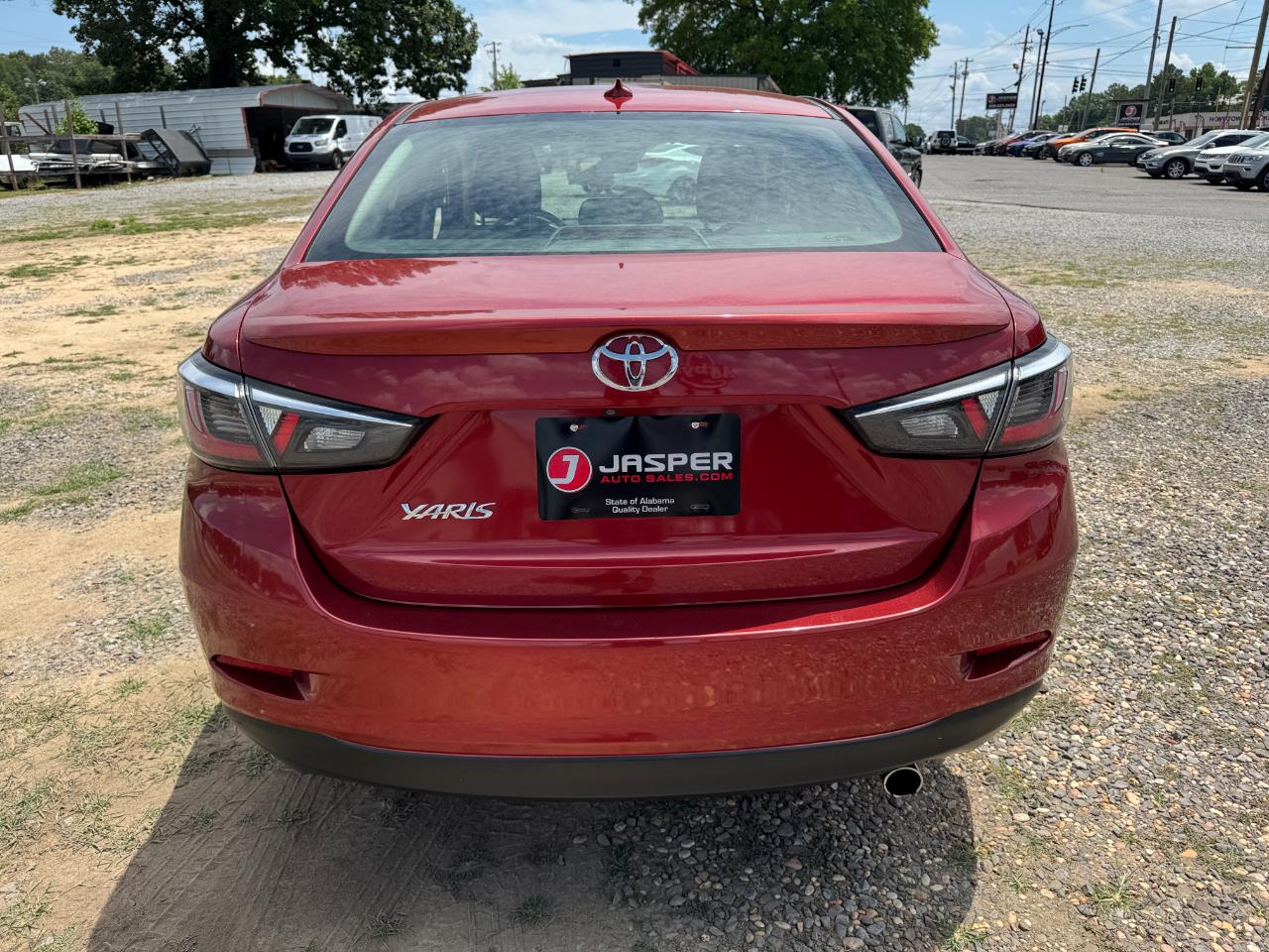 Toyota Yaris Sedan LE Auto (Natl) 2019