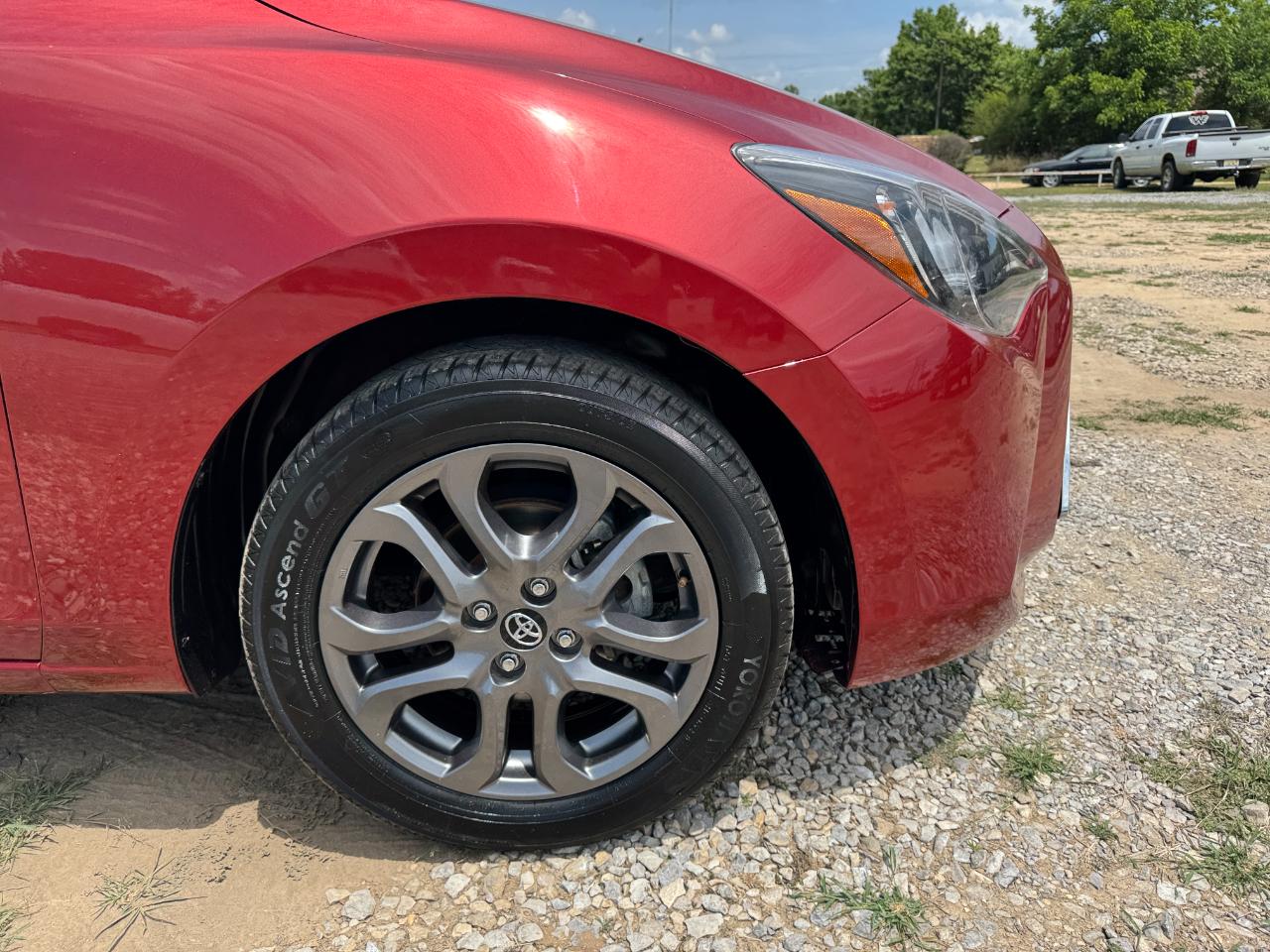 Toyota Yaris Sedan LE Auto (Natl) 2019