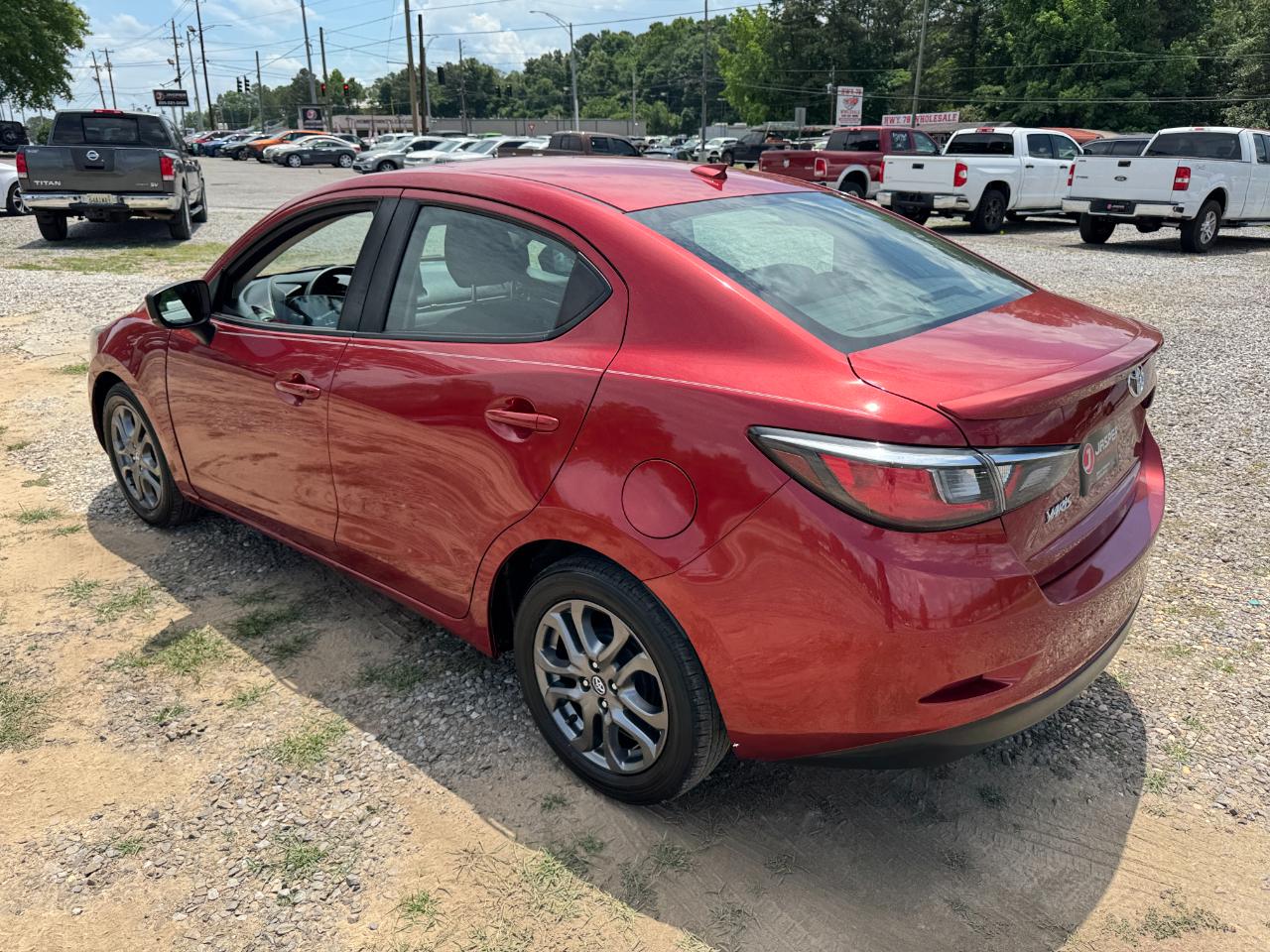 Toyota Yaris Sedan LE Auto (Natl) 2019