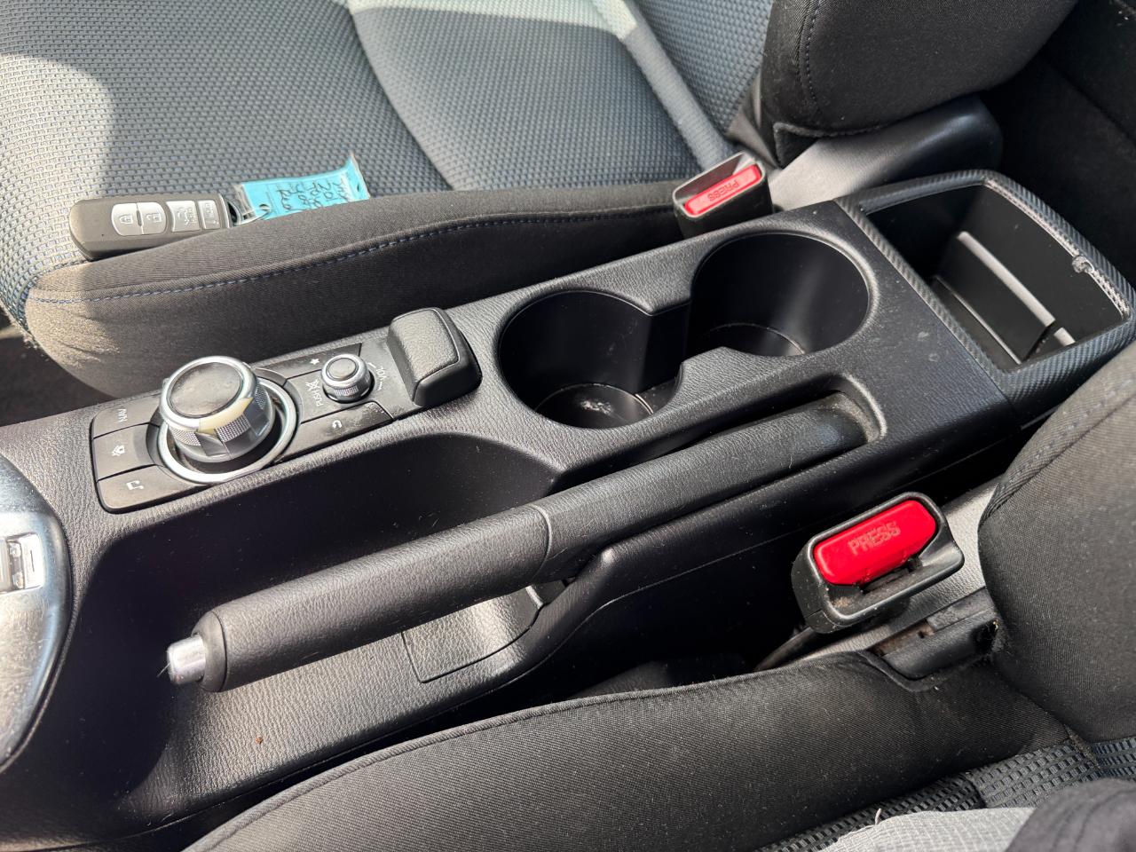 Toyota Yaris Sedan LE Auto (Natl) 2019