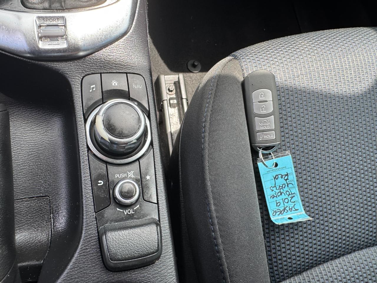 Toyota Yaris Sedan LE Auto (Natl) 2019