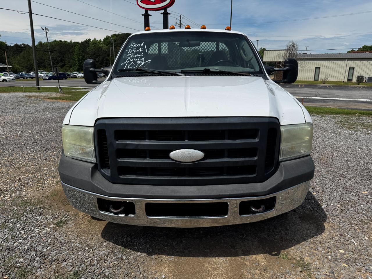 Ford Super Duty F-350 DRW SuperCab 162" WB 60" CA XL 2006