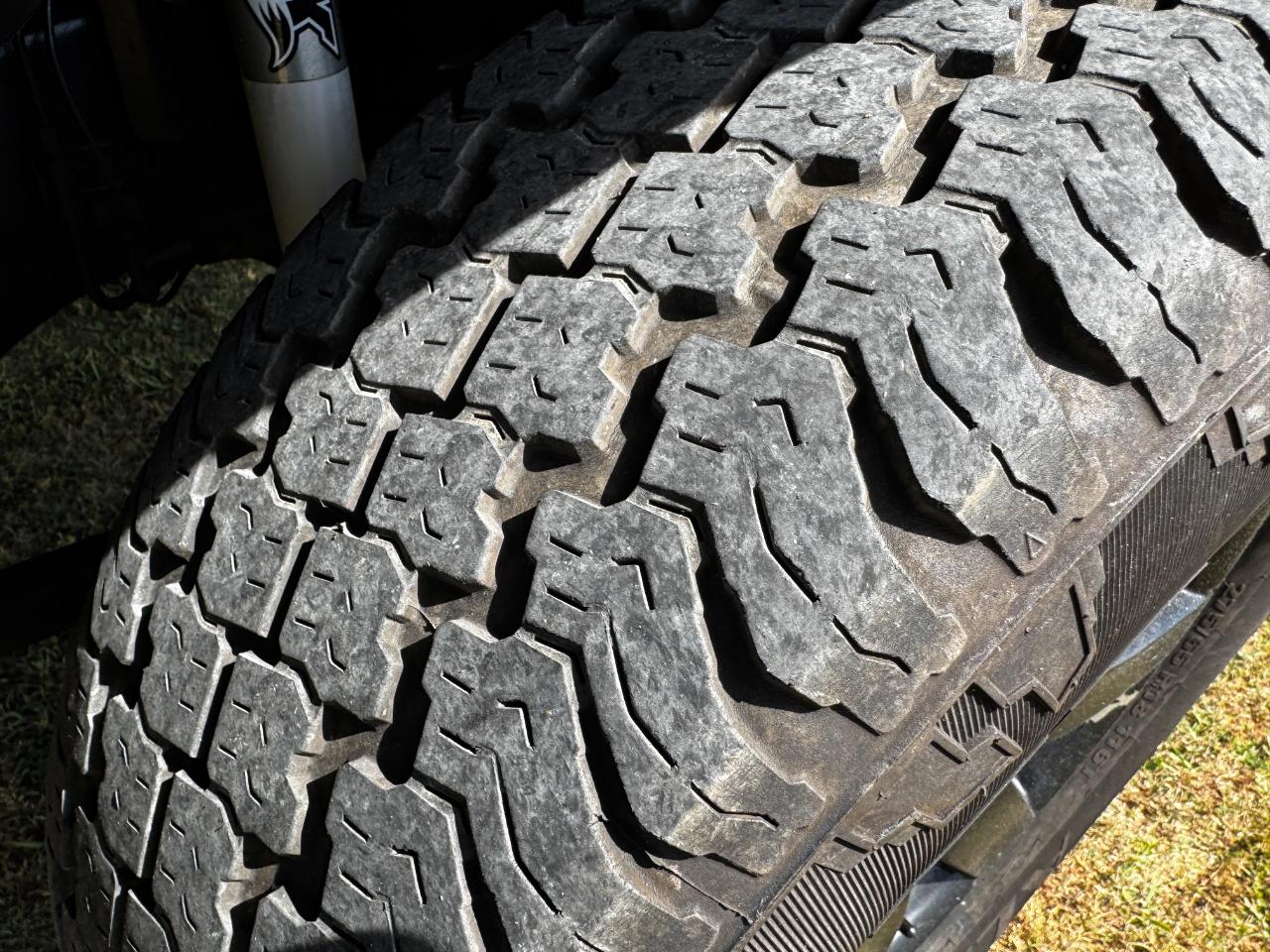 Jeep Wrangler Unlimited 4WD 4dr Sport 2016