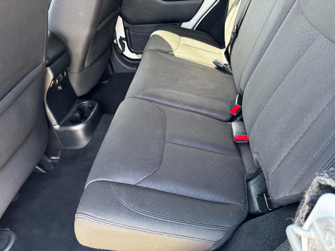 Jeep Wrangler Unlimited 4WD 4dr Sport 2016