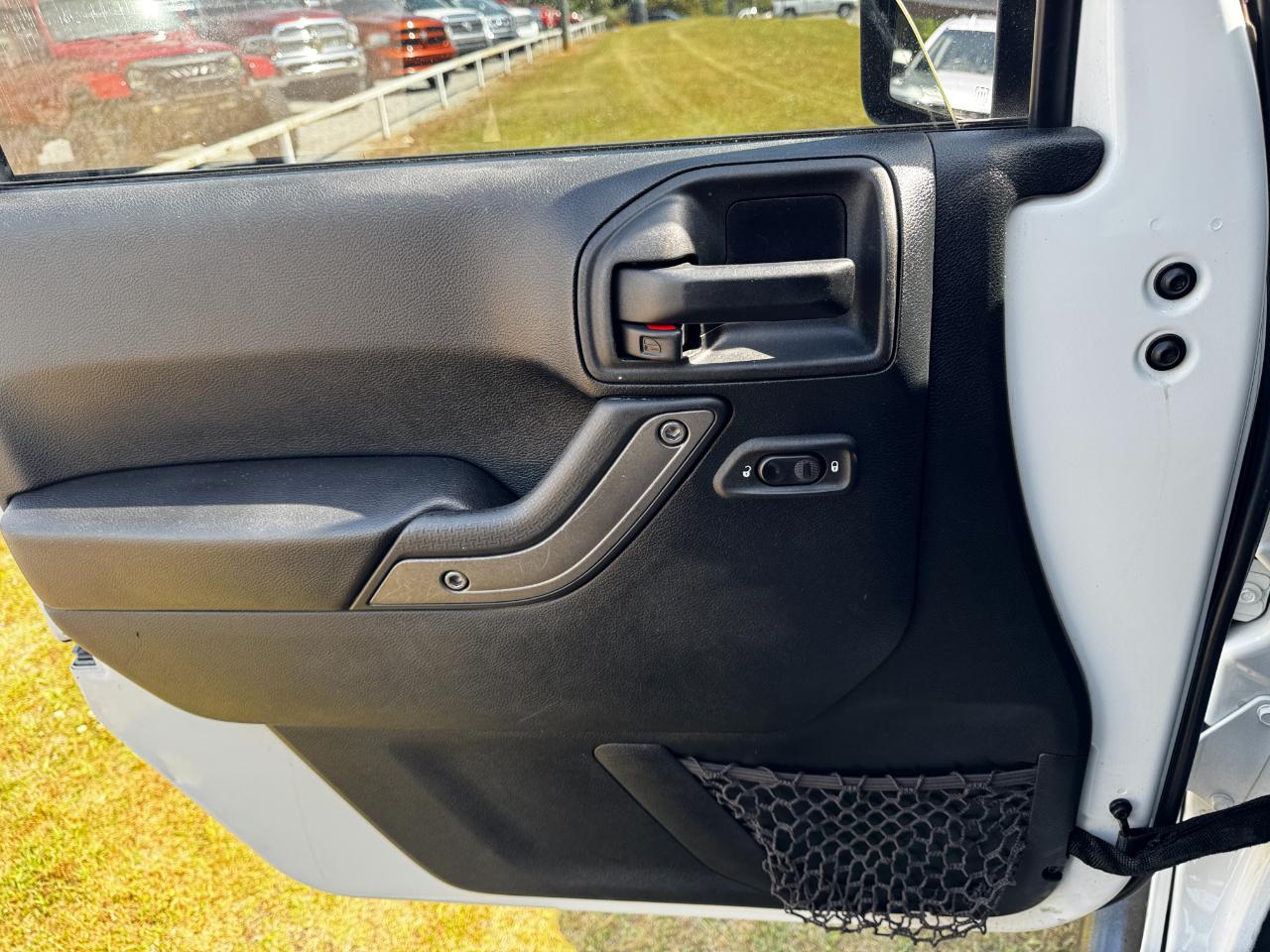 Jeep Wrangler Unlimited 4WD 4dr Sport 2016