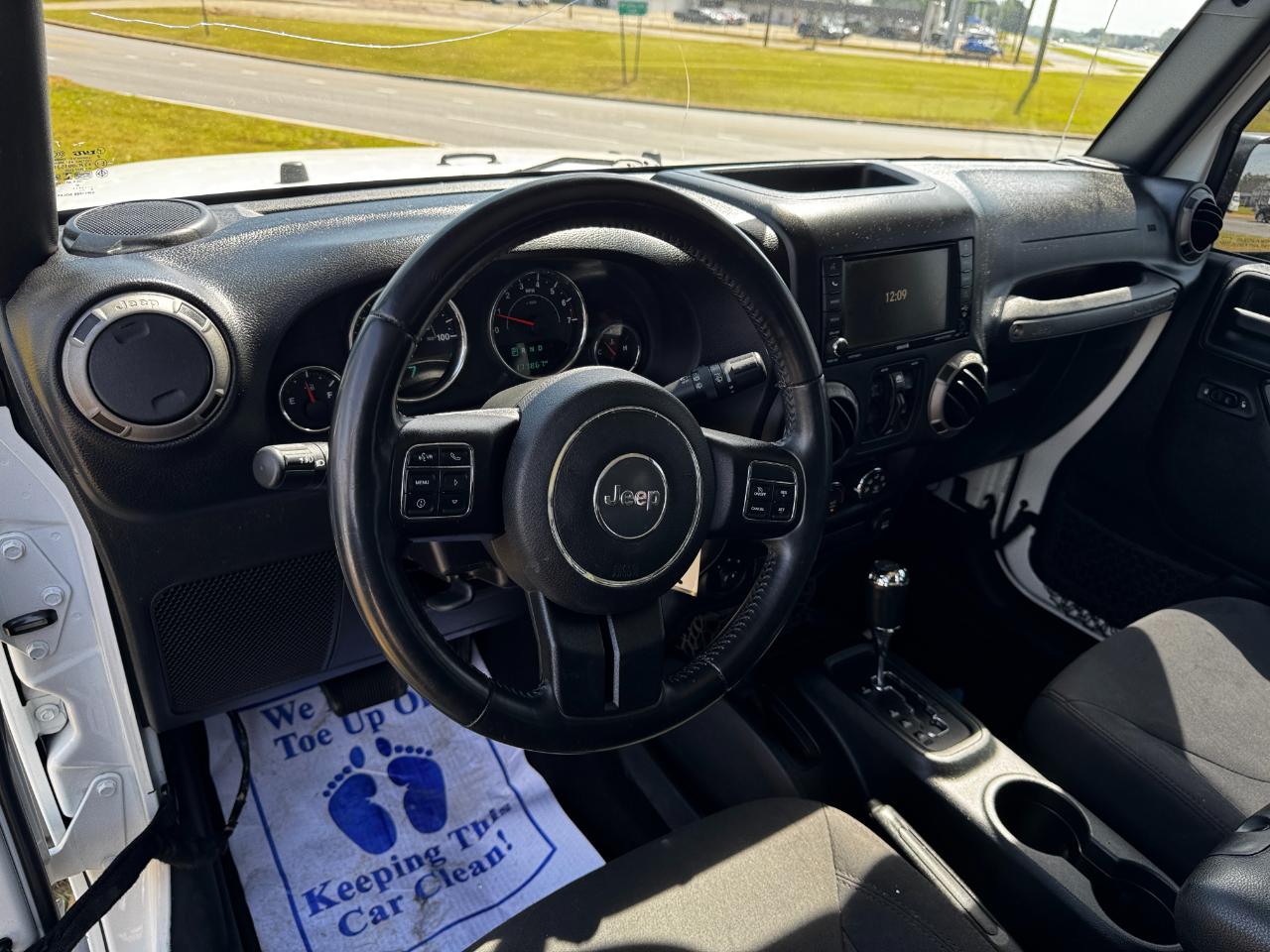 Jeep Wrangler Unlimited 4WD 4dr Sport 2016