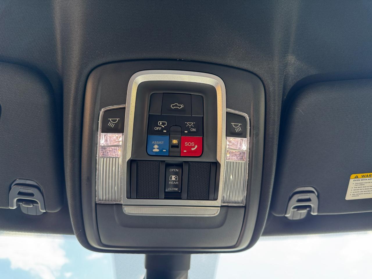 RAM 1500 Laramie 4x4 Crew Cab 5'7" Box 2019