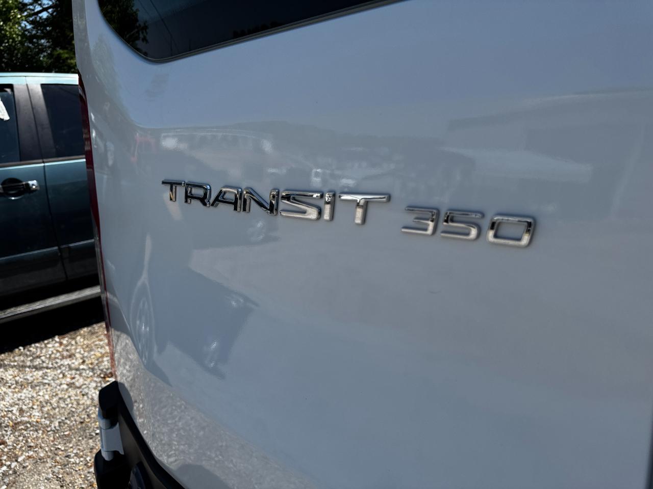 Ford Transit Passenger Wagon T-350 148" Low Roof XLT Swing-Out RH Dr 2019