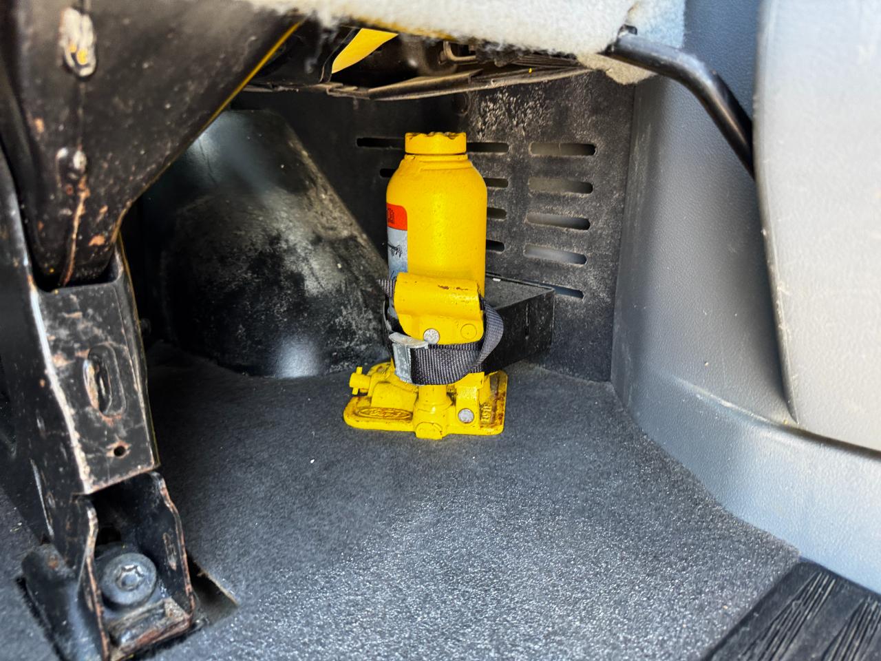 Ford Transit Passenger Wagon T-350 148" Low Roof XLT Swing-Out RH Dr 2019