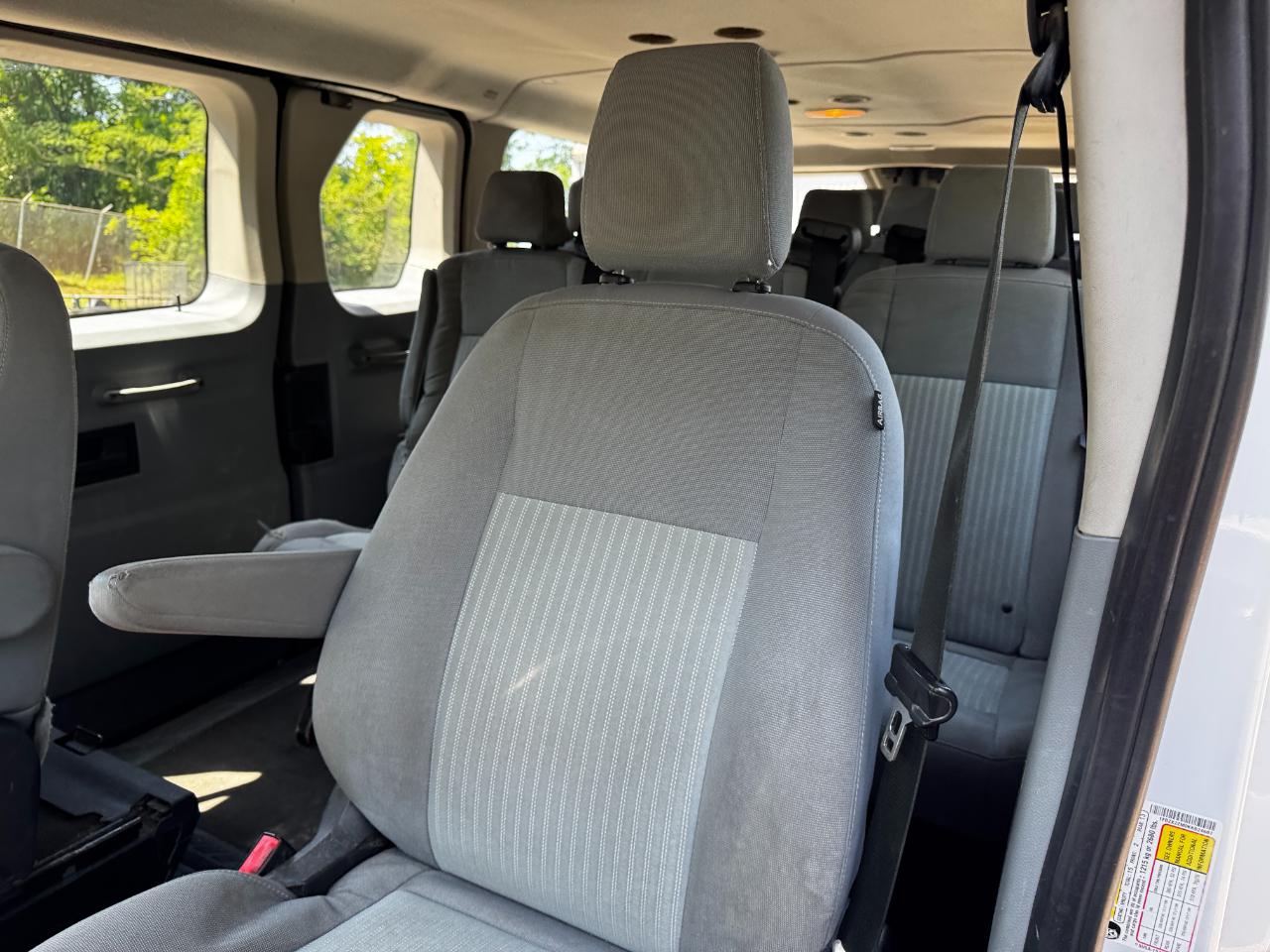 Ford Transit Passenger Wagon T-350 148" Low Roof XLT Swing-Out RH Dr 2019