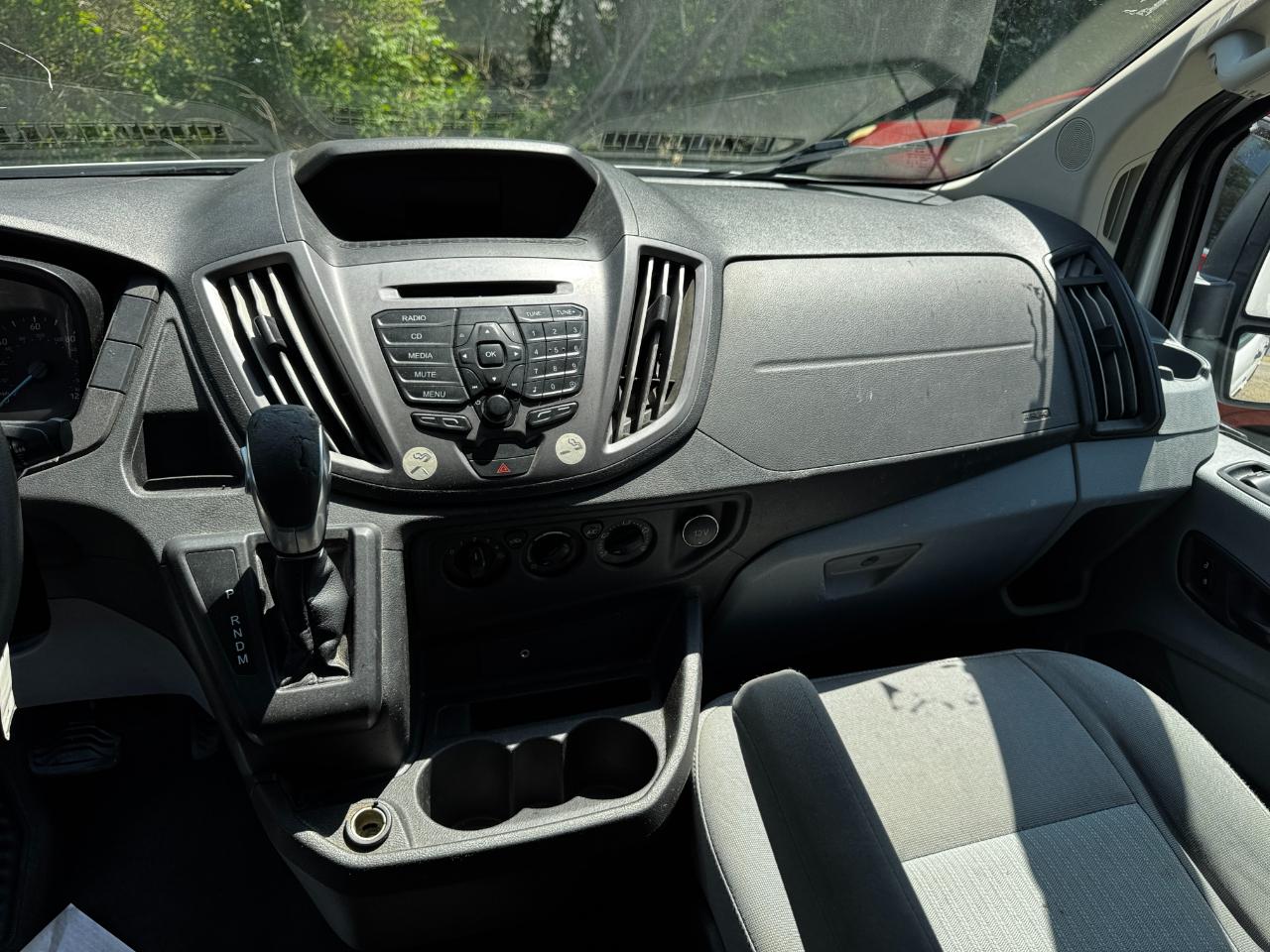 Ford Transit Passenger Wagon T-350 148" Low Roof XLT Swing-Out RH Dr 2019