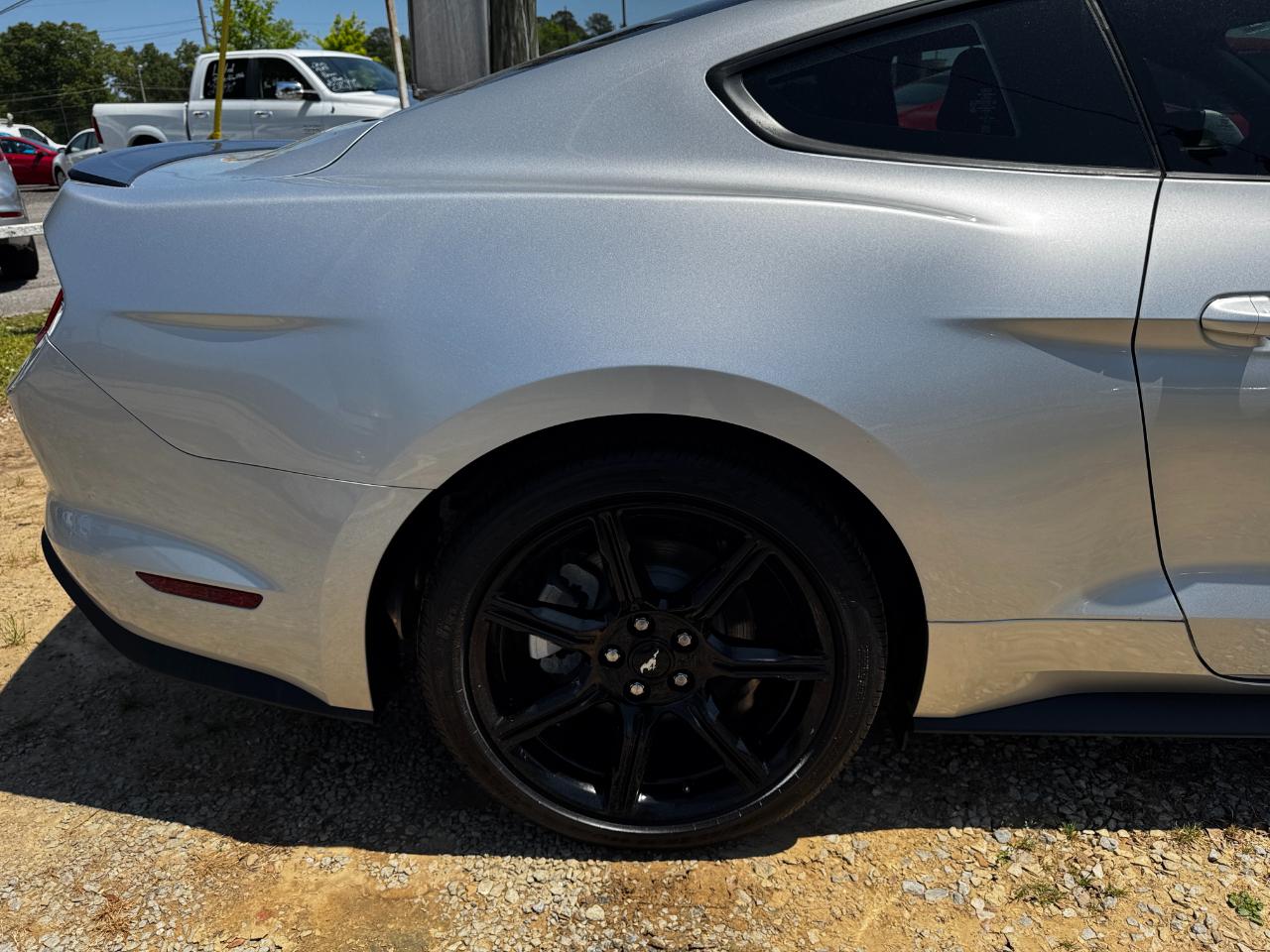 Ford Mustang EcoBoost Fastback 2019