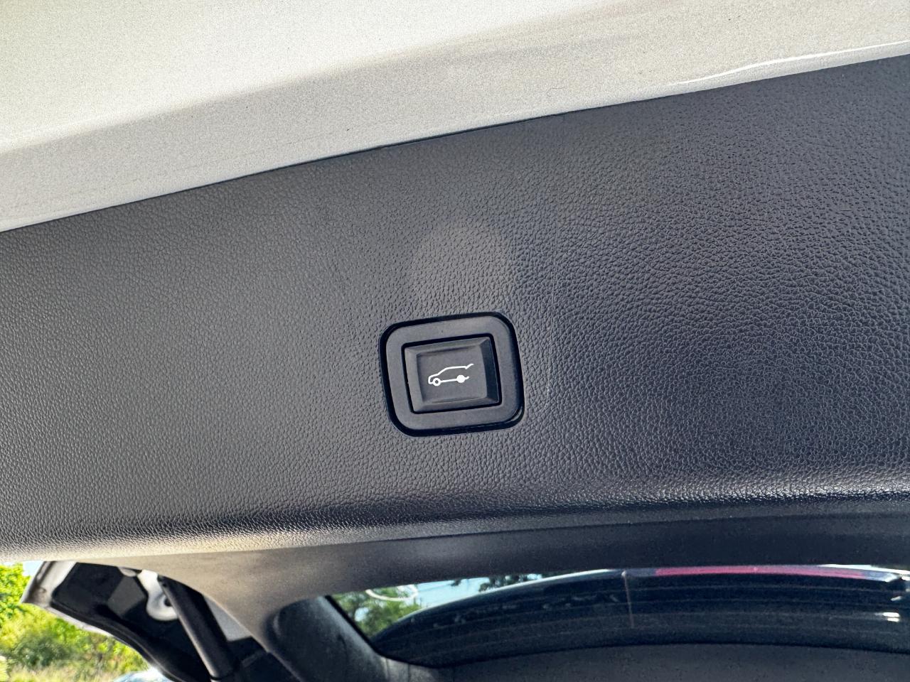 Chevrolet Traverse AWD 4dr Premier w/1LZ 2019