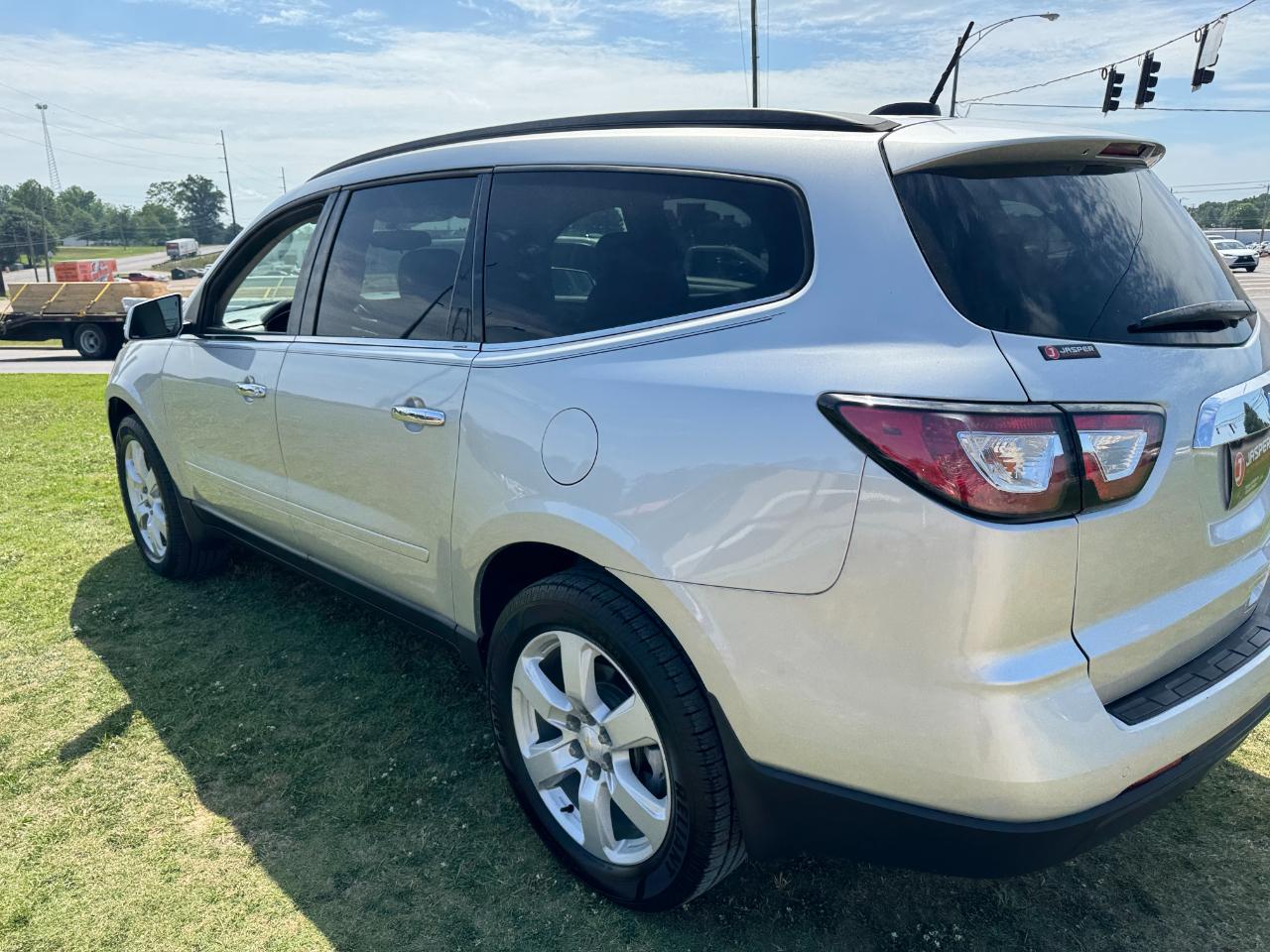 Chevrolet Traverse FWD 4dr LT w/1LT 2016