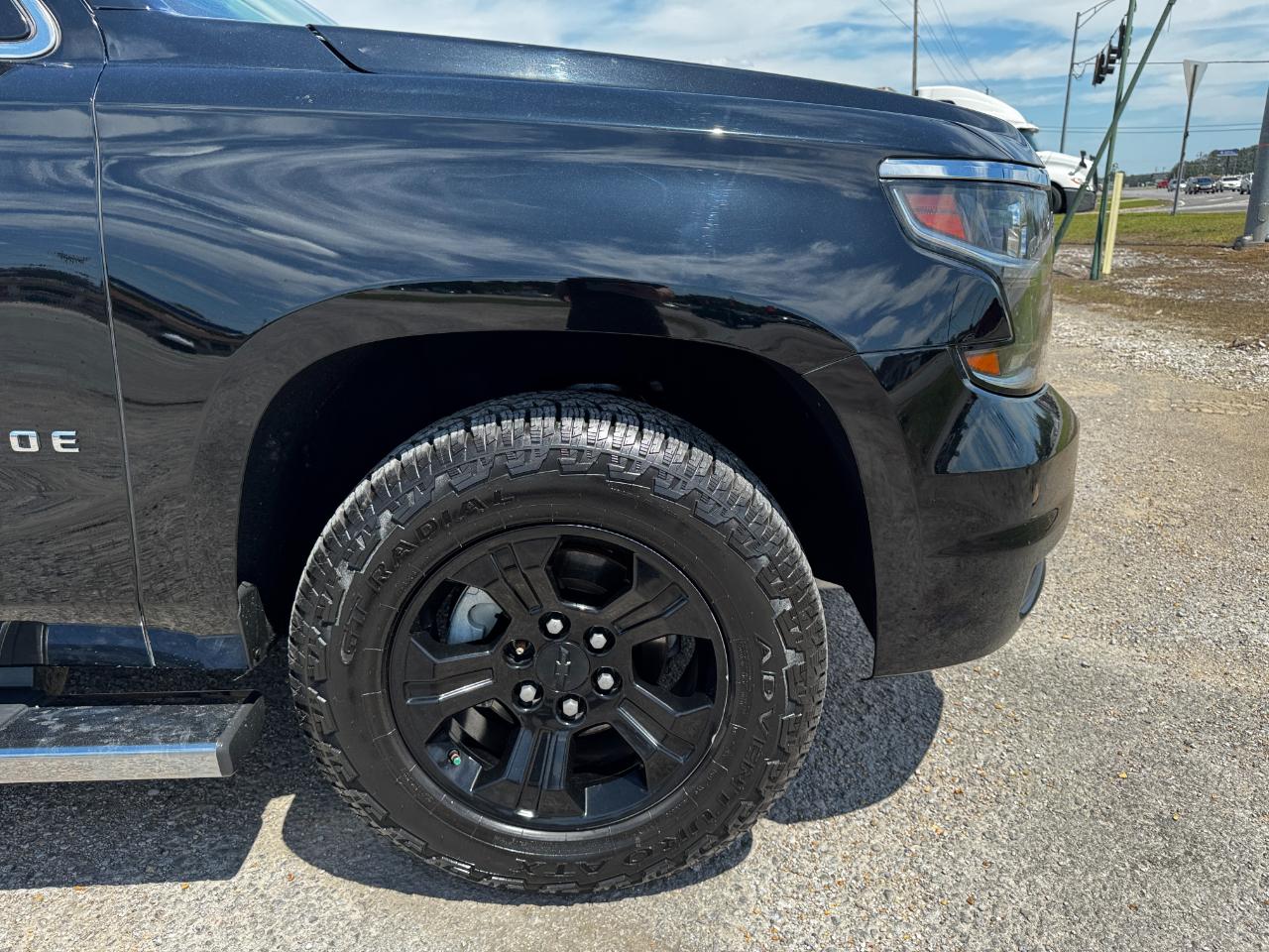 Chevrolet Tahoe 4dr 4WD Z71 2015