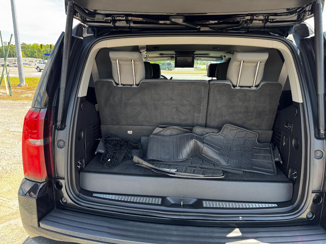 Chevrolet Tahoe 4dr 4WD Z71 2015